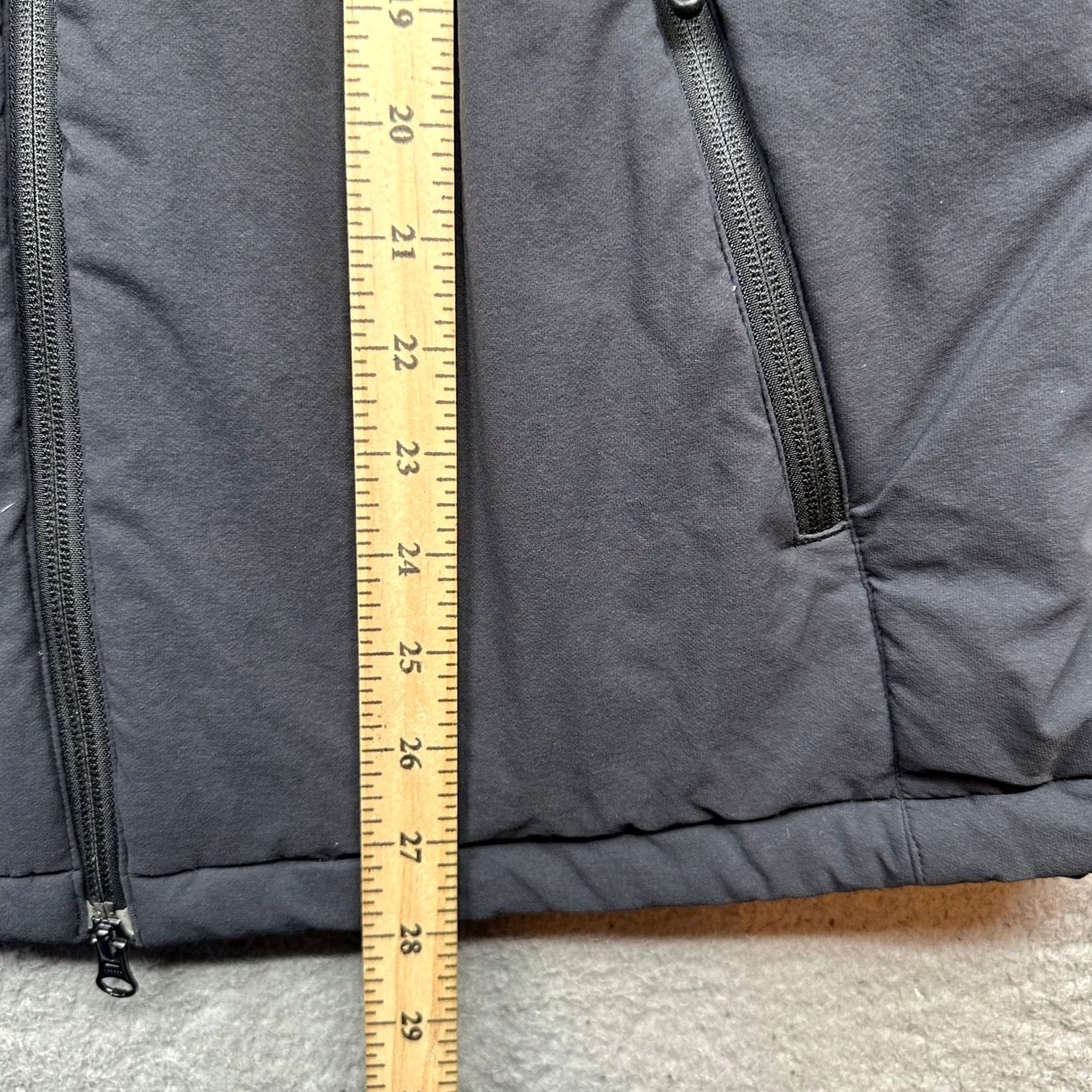 Vintage LL Bean Rangeley Primaloft Fill Ski Hooded Jacket Men Medium Nylon Quilted Black Jacket Mens M Skiing Long Zip Hooded Pockets Zipper Size US M / EU 48-50 / 2 - 6 Thumbnail