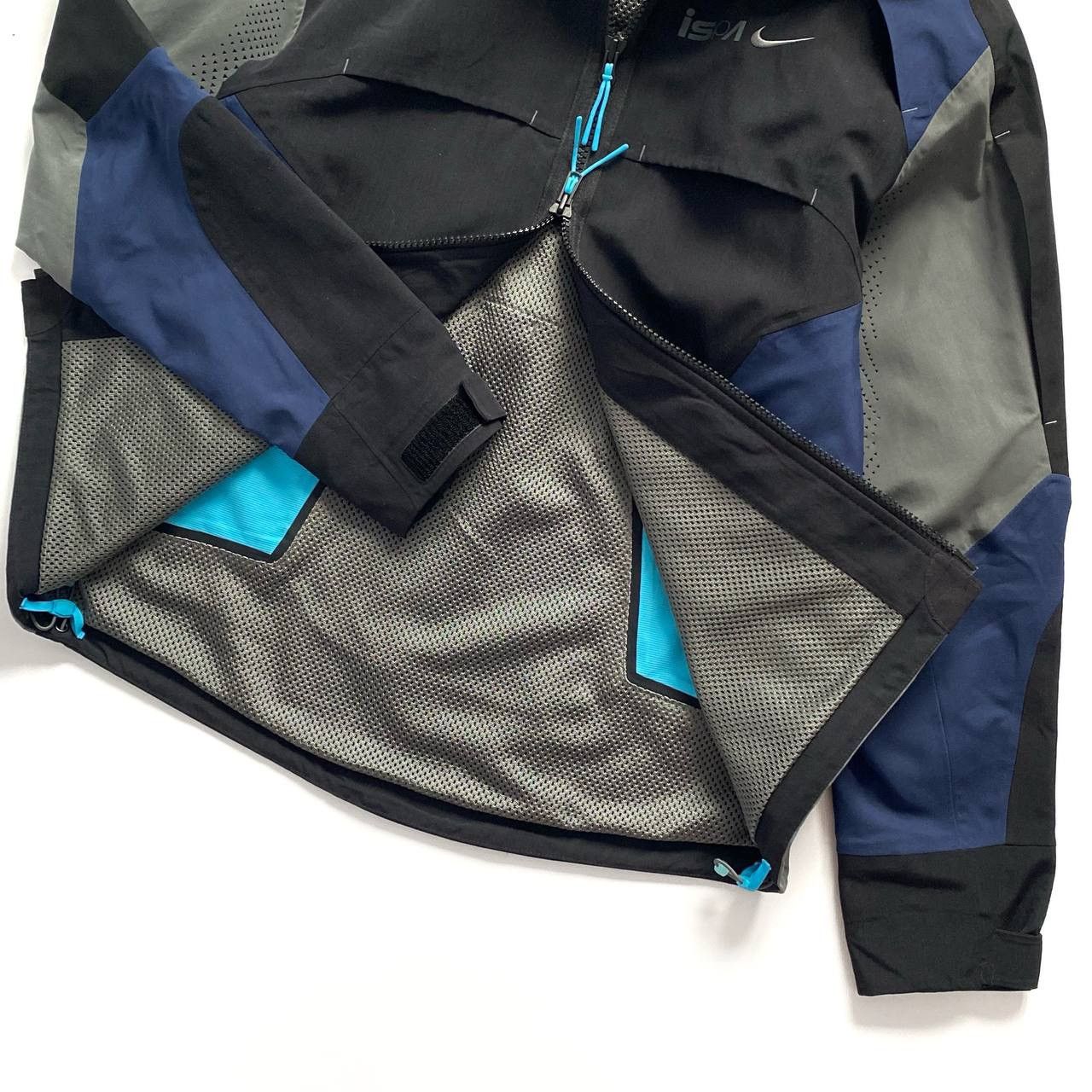 Nike Nike x ISPA Jacket in Black/Navy/Iron Grey Size US XS / EU 42 / 0 - 5 Thumbnail