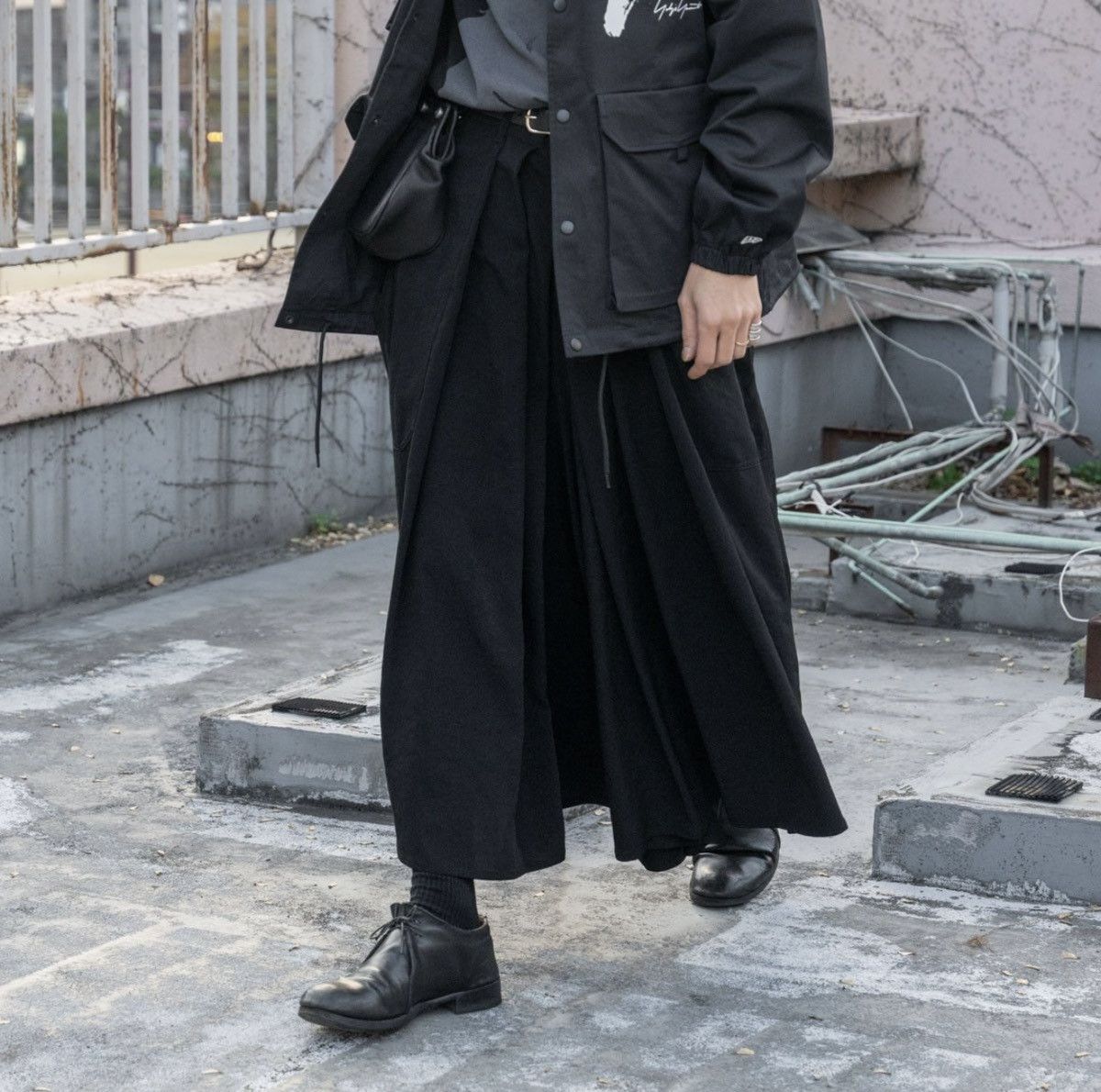 Yohji Yamamoto Yohji Yamamoto Pour Homme AW16 wool Hakama Pants Size US 32 / EU 48 - 14 Thumbnail