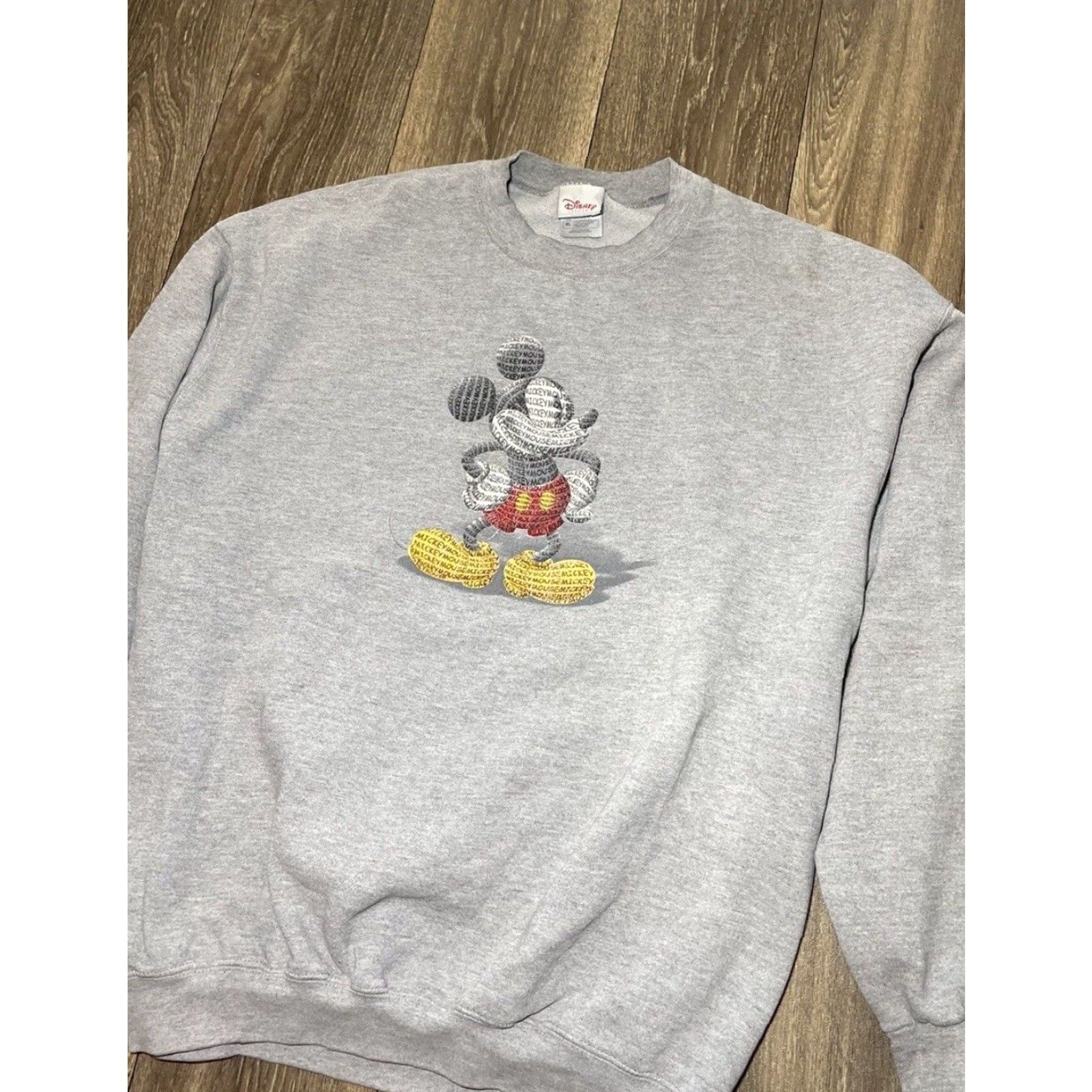 Disney VINTAGE 90s Walt Disney World Mickey Mouse Crewneck Sweatshirt Cartoon Gray XL Men Sweatshirt Embroidered Mickey Mouse 90s Theme Grey Size US XL / EU 56 / 4 - 4 Thumbnail
