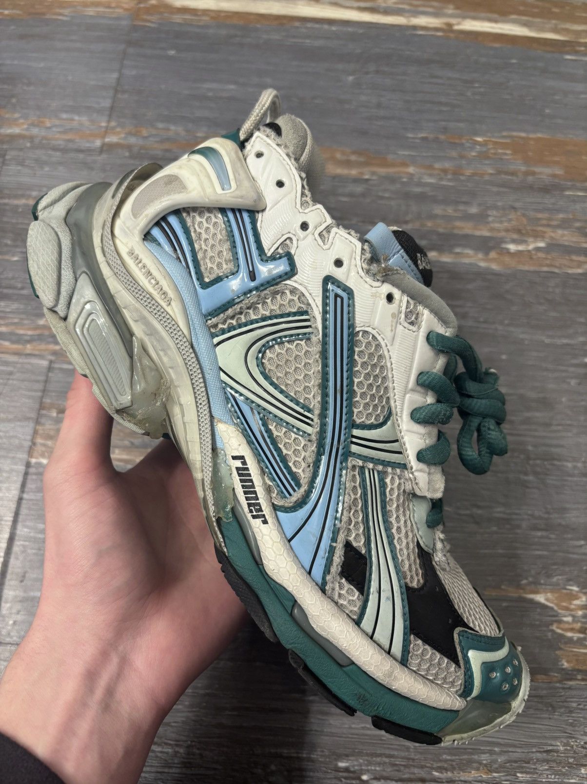 Balenciaga Balenciaga Runner Teal Blue Size US 9 / EU 42 - 1 Thumbnail