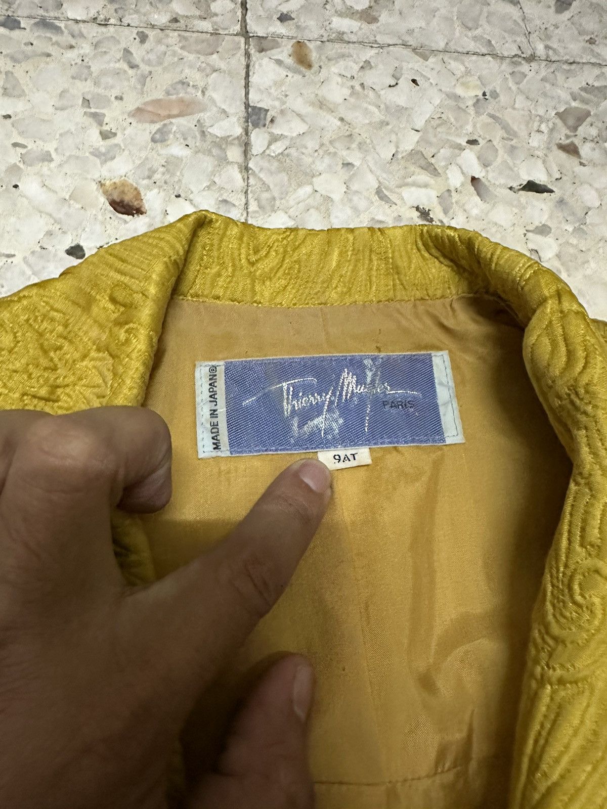 Thierry Mugler Iconic 80s Thierry Mugler Sculpted Jacket Crystal Ribbon 9AT Size M / US 6-8 / IT 42-44 - 3 Thumbnail