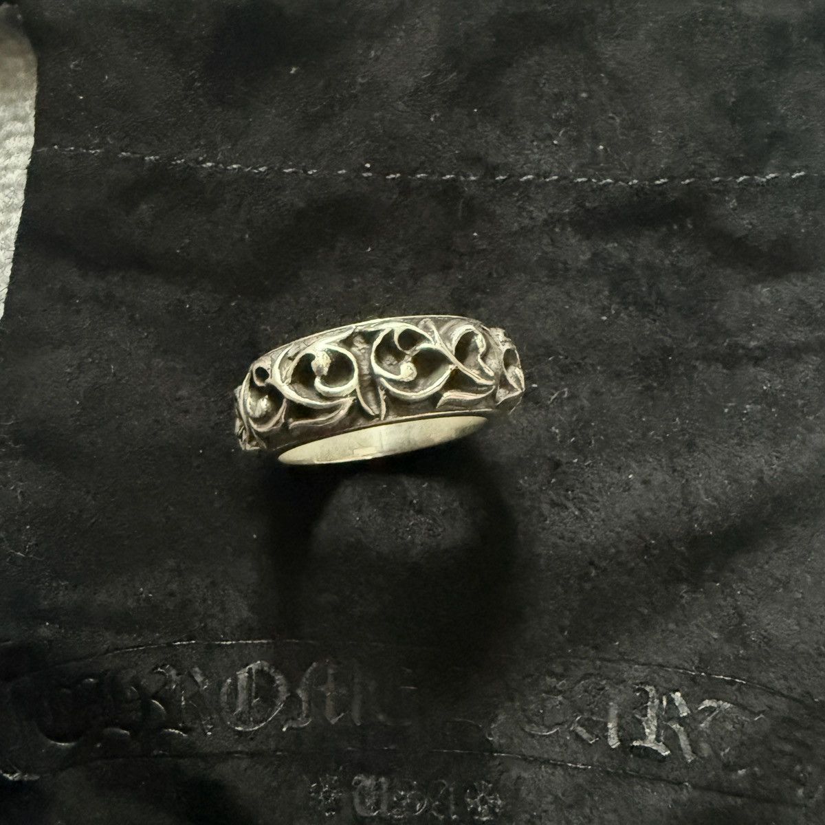 Chrome Hearts Eternity Vine Band ring size 8