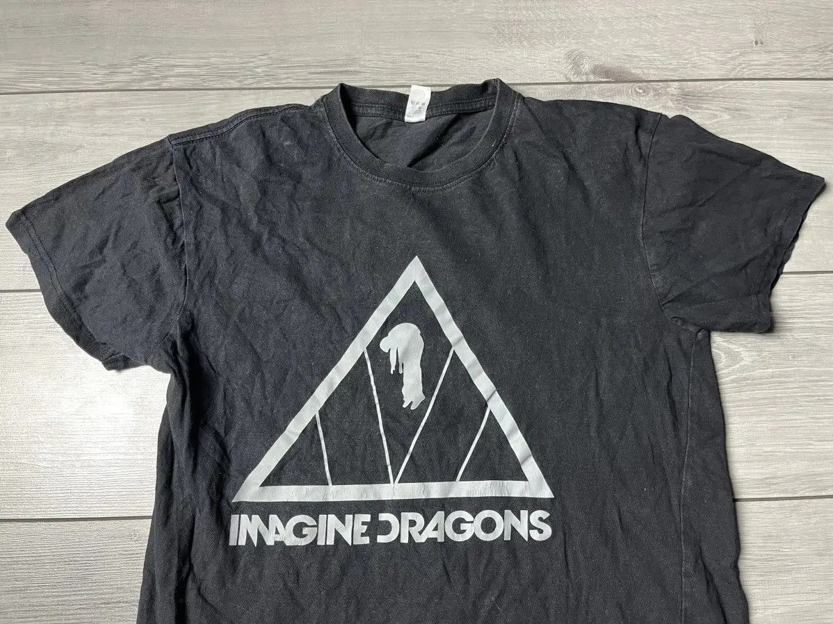 Band Tees Imagine dragons Tshirt world tour size Medium Size US M / EU 48-50 / 2 - 3 Thumbnail