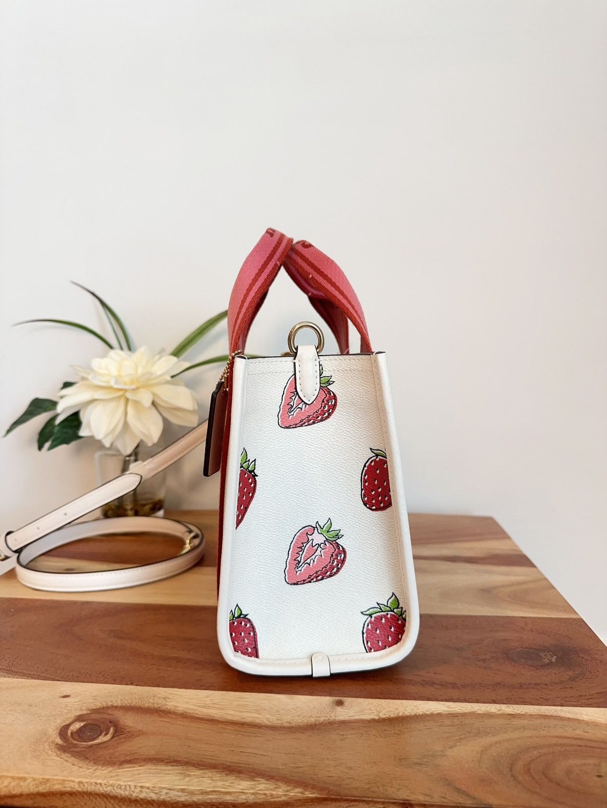 Coach NWT Coach Smith Tote Bag 24 With Strawberry Print Size ONE SIZE - 3 Thumbnail