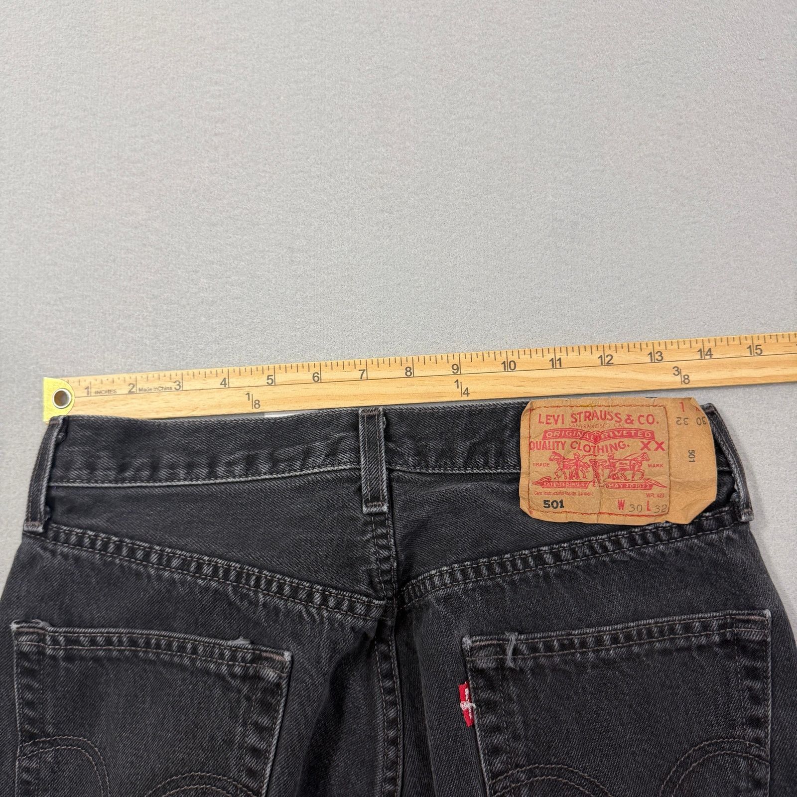 Levi's Vintage Levis 501xx Jeans Men's 30x32 Black Straight Fit Size US 30 / EU 46 - 7 Thumbnail