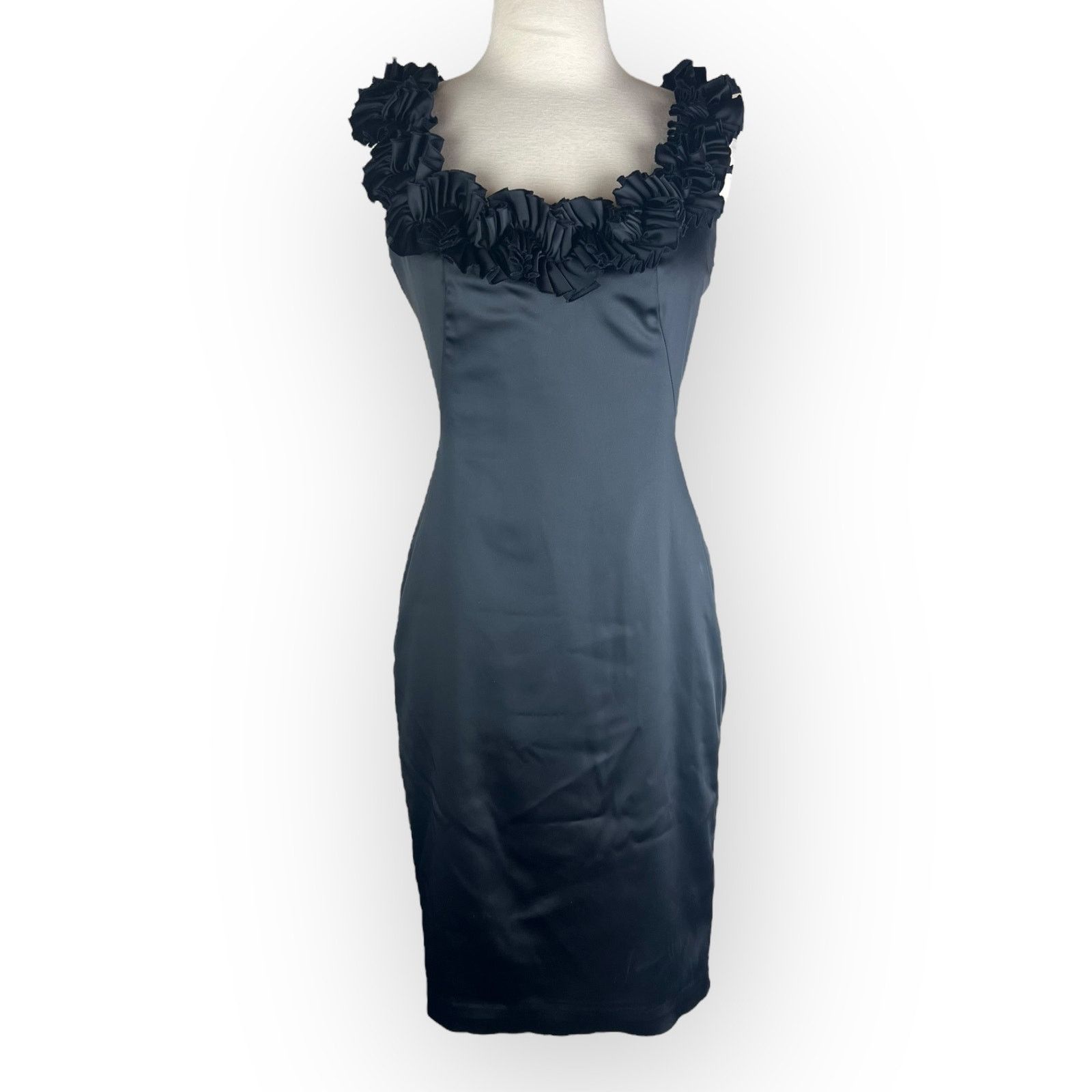 White House Black Market White House Black Market Black Satin Midi Dress Rosette Size XS / US 0-2 / IT 36-38 - 1 Thumbnail