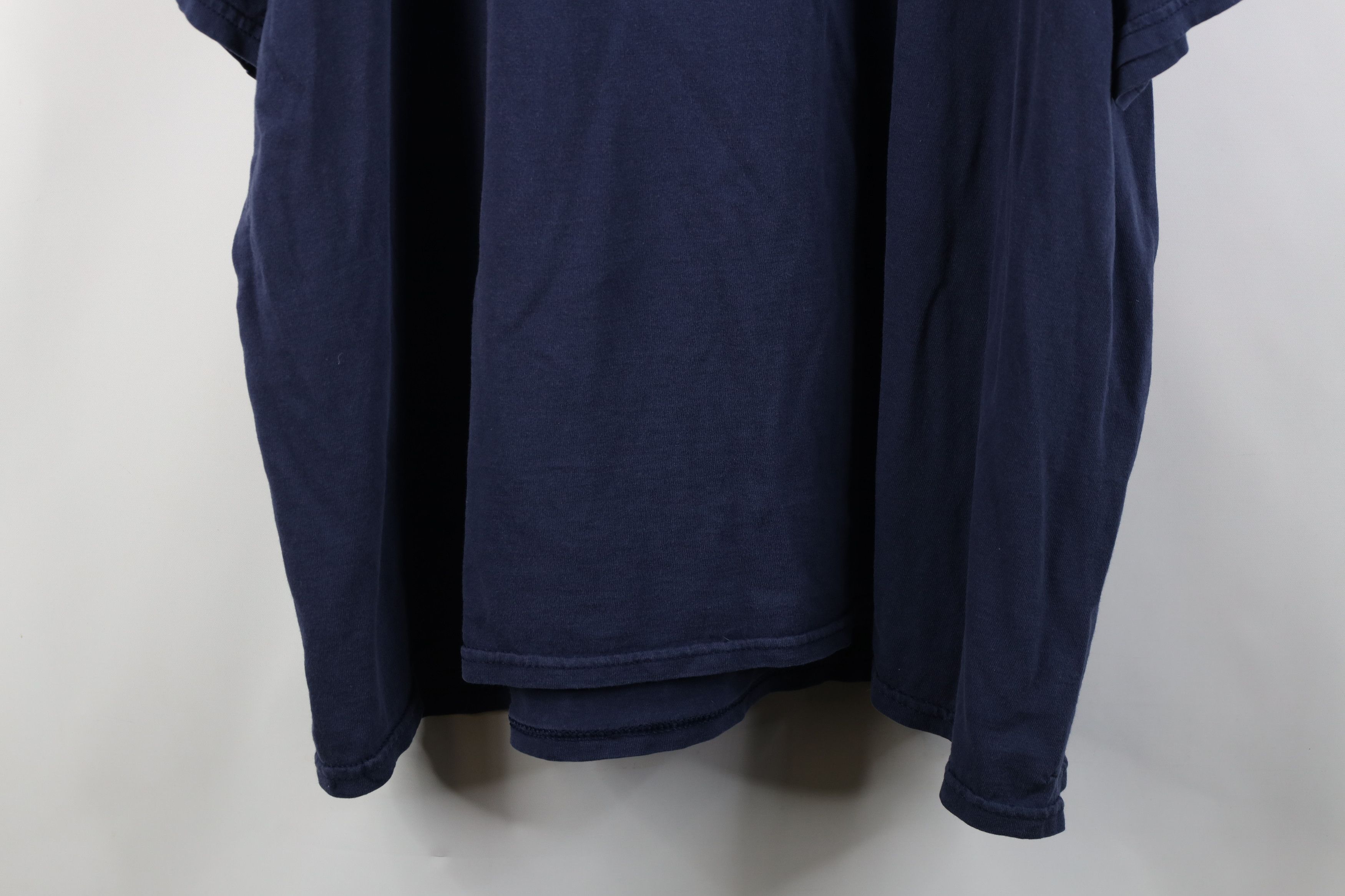 Vintage Vintage 90s Y2K University of Michigan Athletic Dept T-Shirt Size US XXL / EU 58 / 5 - 14 Thumbnail