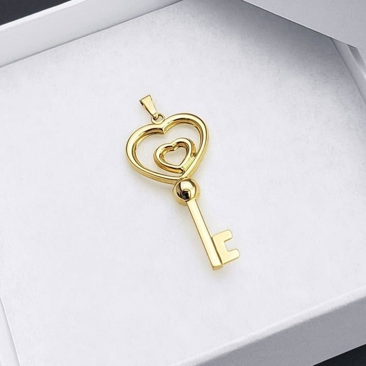 Other Double Heart Key Love Promise 14k Yellow Gold Charm Pendant Size ONE SIZE - 1 Thumbnail