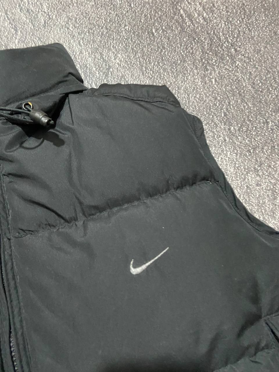 Nike Vintage Nike down vest Size US M / EU 48-50 / 2 - 2 Thumbnail