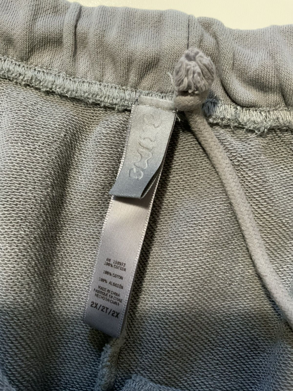 Other Skims Terry Fleece Pigment Dyed Gray 5” Inseam Sweat Shorts Size US 42 / EU 58 - 5 Thumbnail