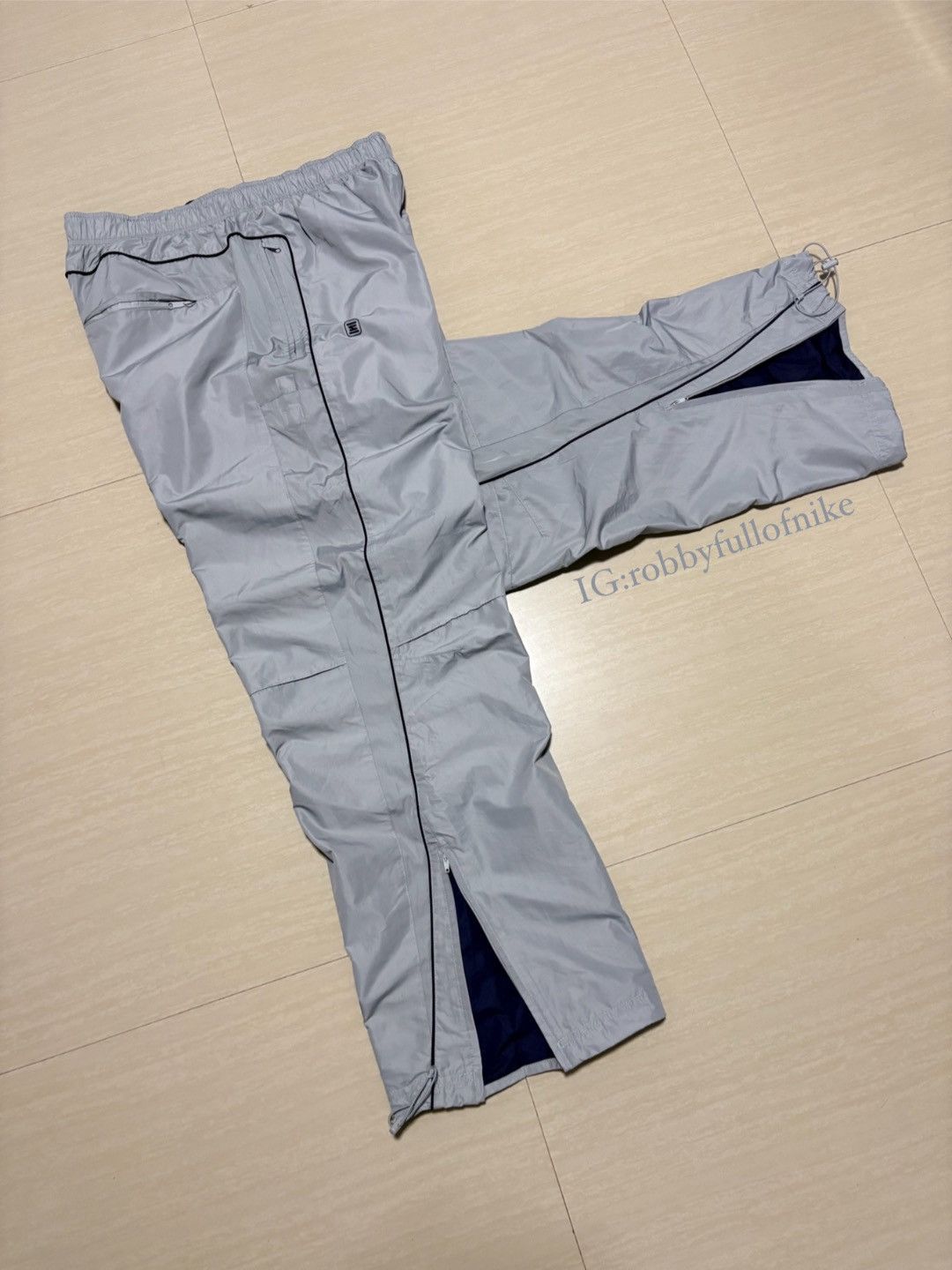 Nike EXTREMELY RARE VINTAGE NIKE SHOX TRACK PANTS🔥 Size US 37 - 11 Thumbnail