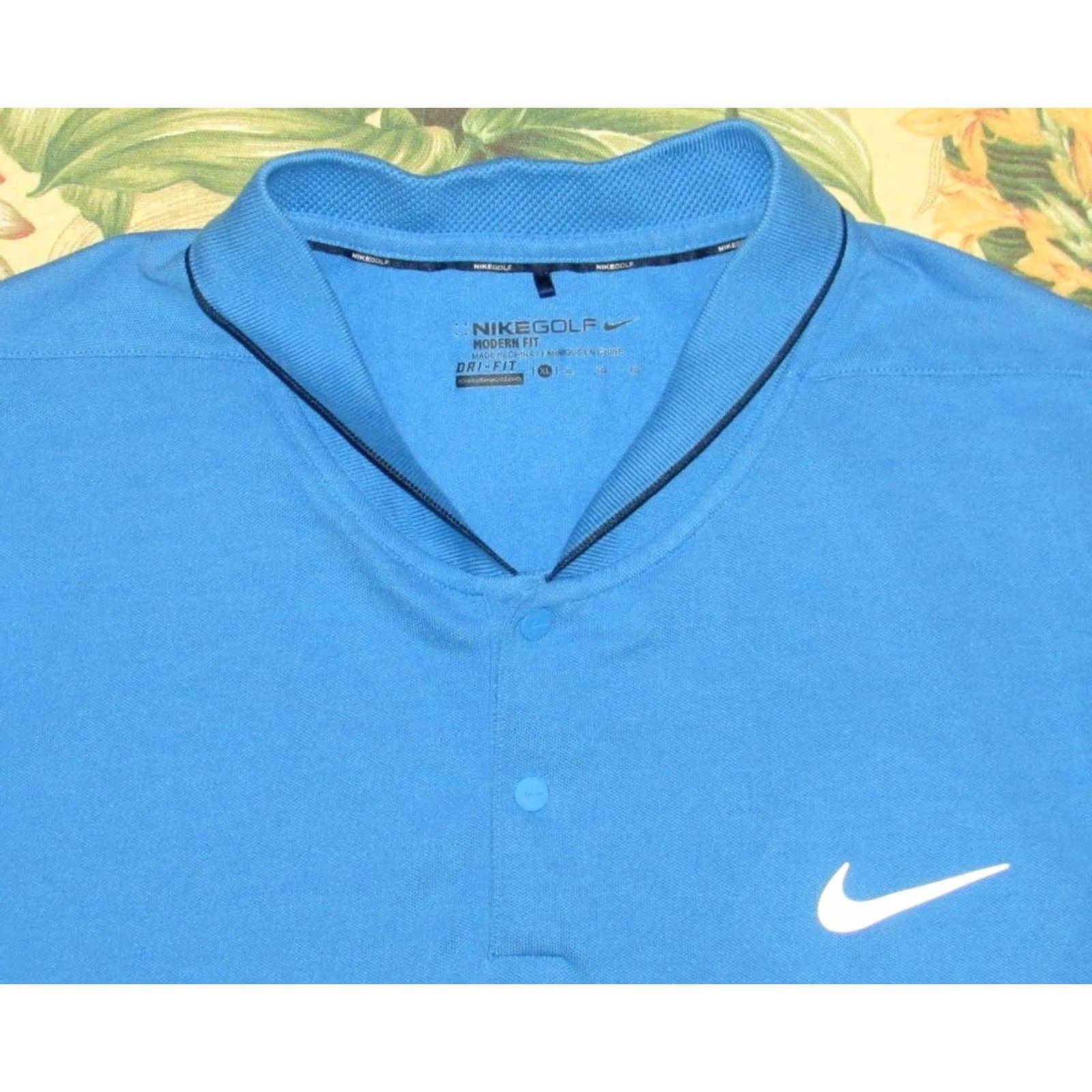 Nike NIKE Blue Momentum Fly Shawl Polo Shirt XL Mens Polo Shirt Blue Momentum Fly Shawl XL Size US XL / EU 56 / 4 - 2 Thumbnail