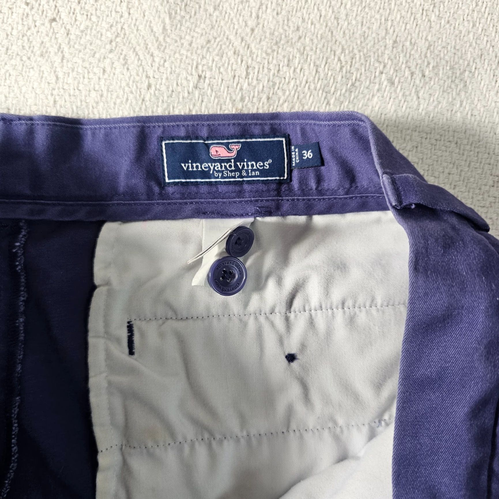Vineyard Vines Vineyard Vines Chino Shorts Men 36 Indigo Blue Cotton Preppy Casual Regular Inseam 7" Stretch Pockets Flat Front Modern Vintage No Size US 36 / EU 52 - 2 Thumbnail