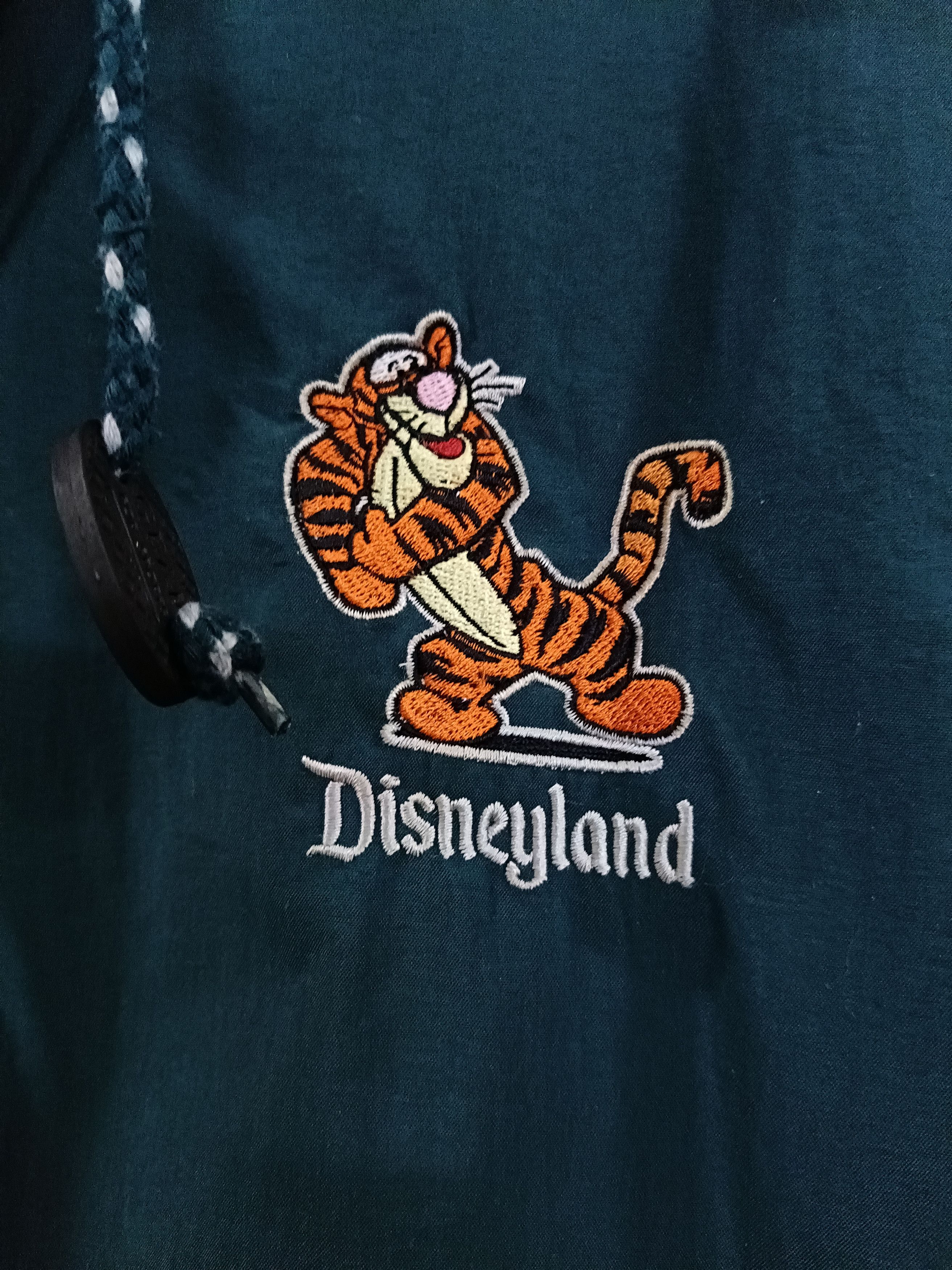 Disney × Vintage Vintage Mickey Inc Tigger Green Lined Windbreaker Size US M / EU 48-50 / 2 - 8 Thumbnail