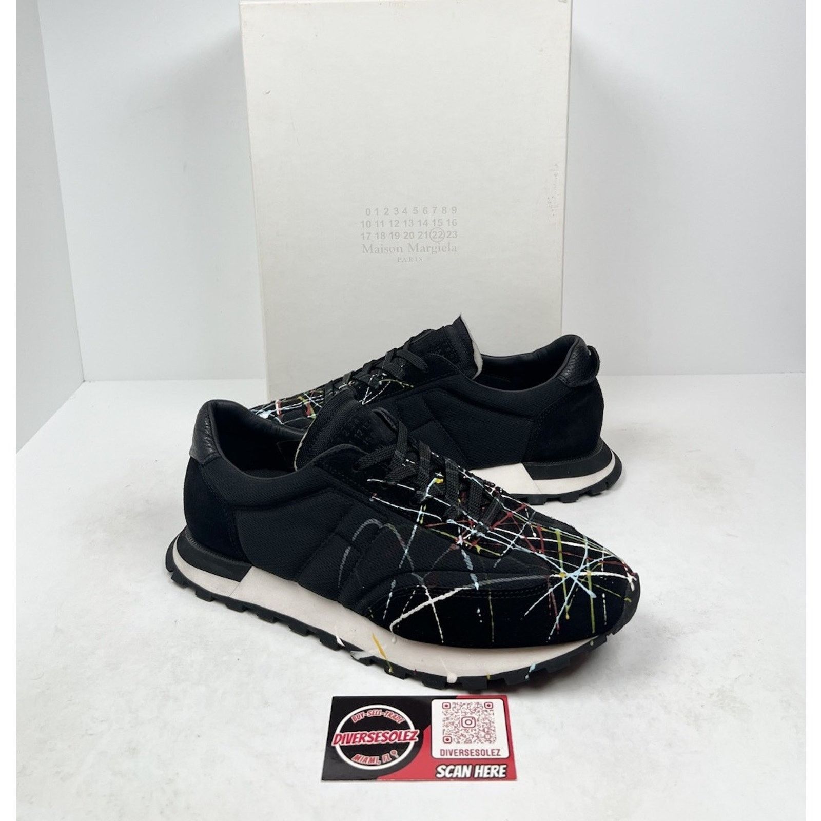Size 41EU/8US - Maison Margiela Runner Black Paint Splatter