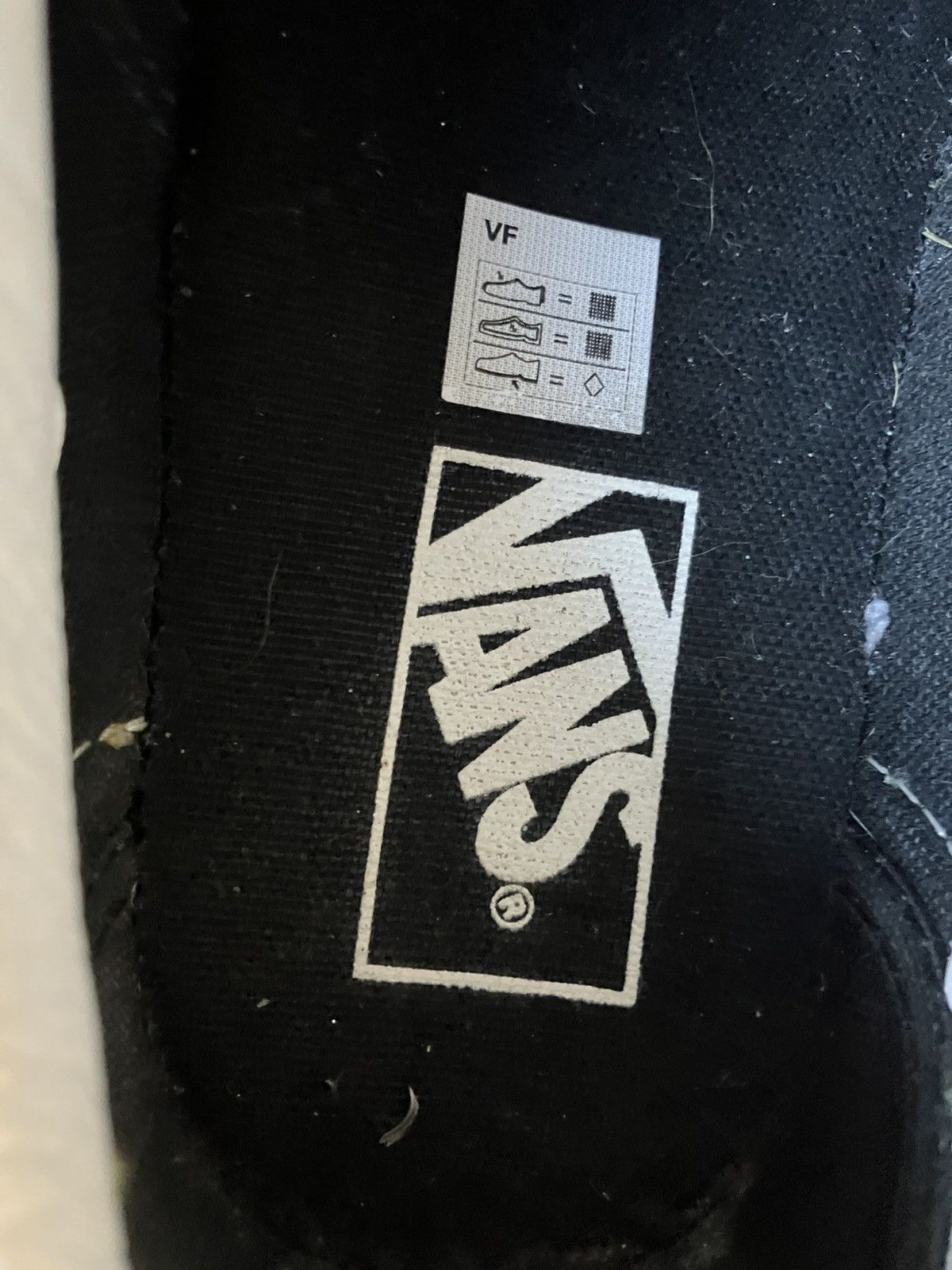 Vans Vans Off the Wall Mens/Women’s Era Plaid sz 7.5M 9 W Size US 7.5 / EU 40-41 - 7 Thumbnail