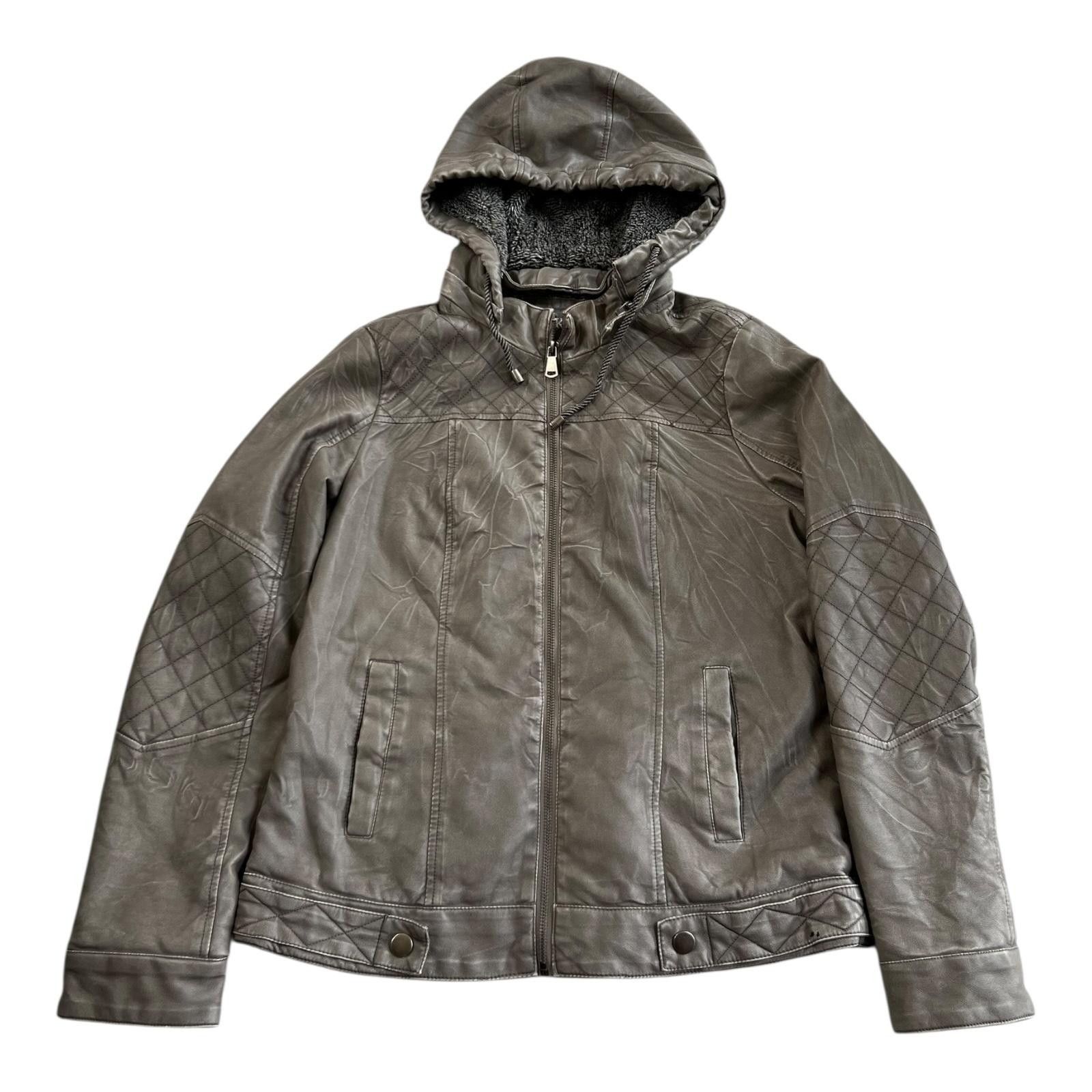 BKE BKE Buckle Outerwear Jacket Women's Medium Gray Faux Leather Size M / US 6-8 / IT 42-44 - 1 Thumbnail