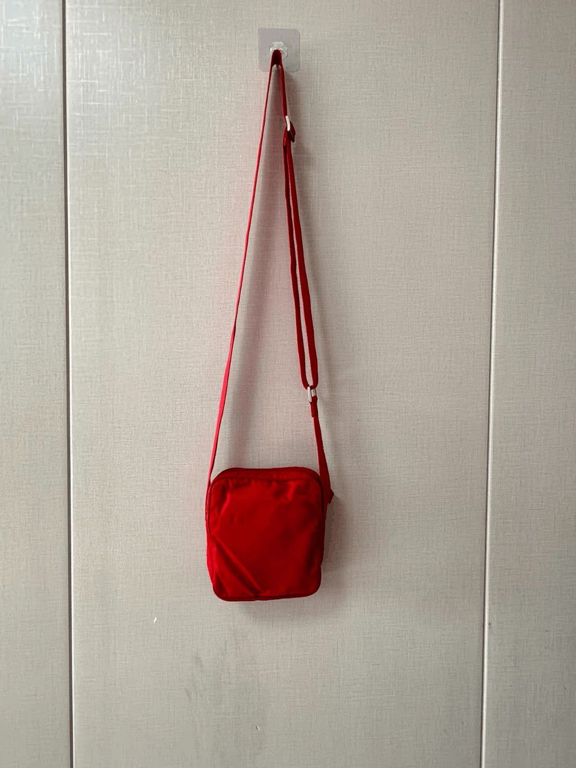 Prada Prada Sports Red Label Shoulder Bag-2508 Size ONE SIZE - 2 Thumbnail
