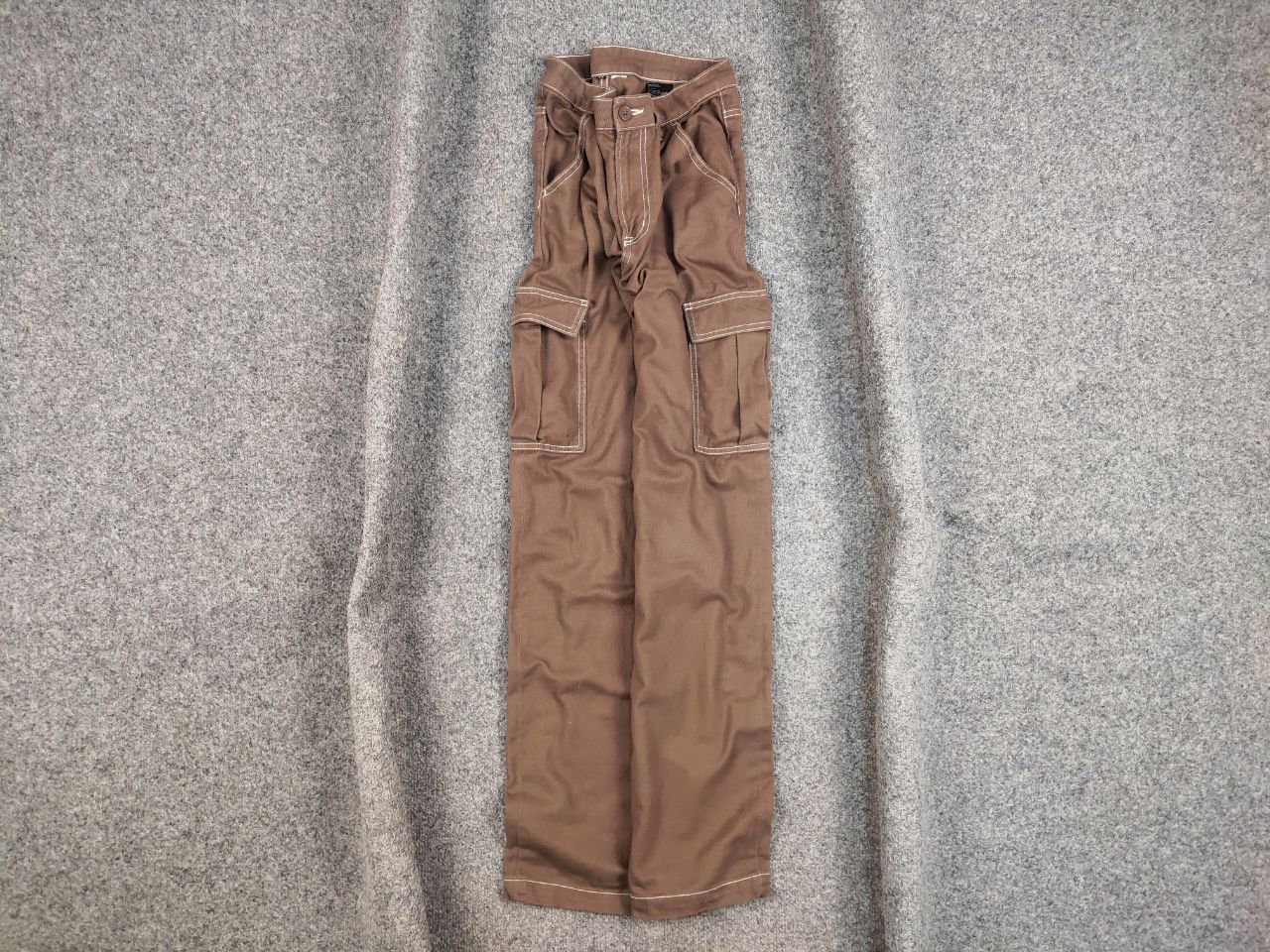 Japanese Brand Vintage 90's Japanese Baggy Beige Cargo Pants Y2K Hype Style Size US 32 / EU 48 - 1 Thumbnail