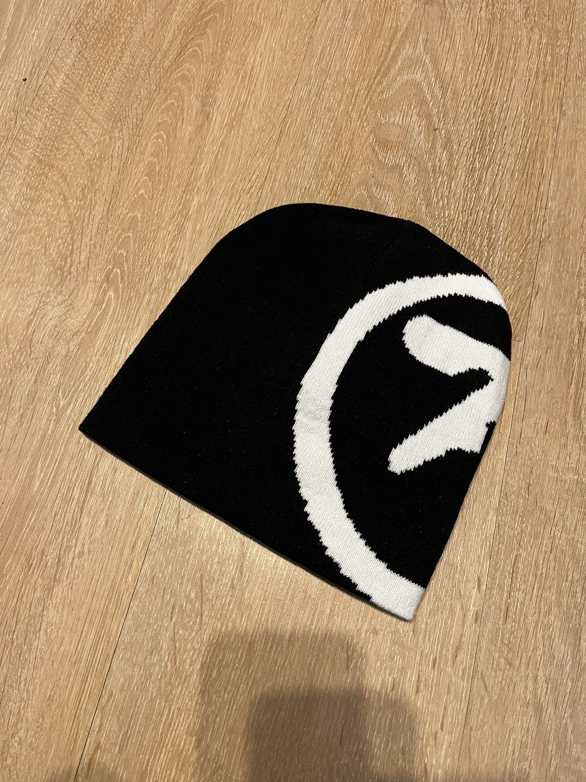 Japanese Brand × Vintage Aphex Twin Kpop Beanie Hat Embroider Knit Warm Cap Size ONE SIZE - 2 Thumbnail