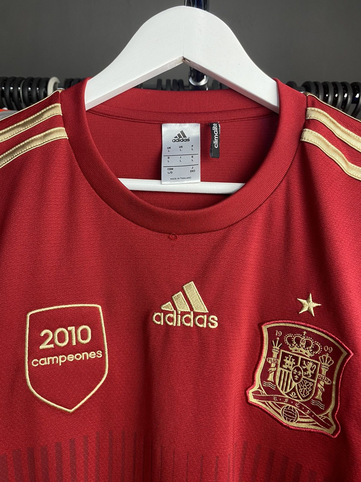 Adidas 2013/14 ADIDAS SPAIN TRAINING SOCCER FOOTBALL JERSEY SHIRT Size US L / EU 52-54 / 3 - 5 Thumbnail