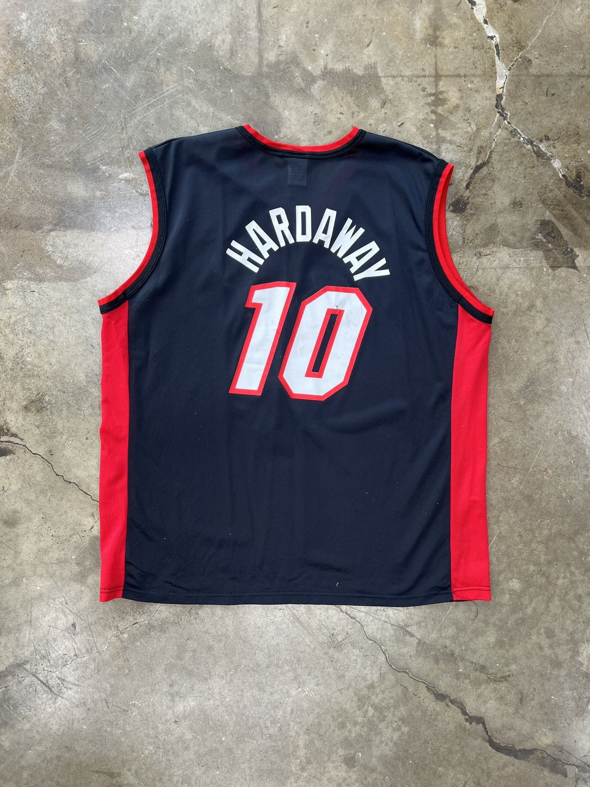 NBA × Vintage Vintage NBA Miami Heat Champion Tim Hardaway Jersey 2XL Size US XXL / EU 58 / 5 - 2 Thumbnail