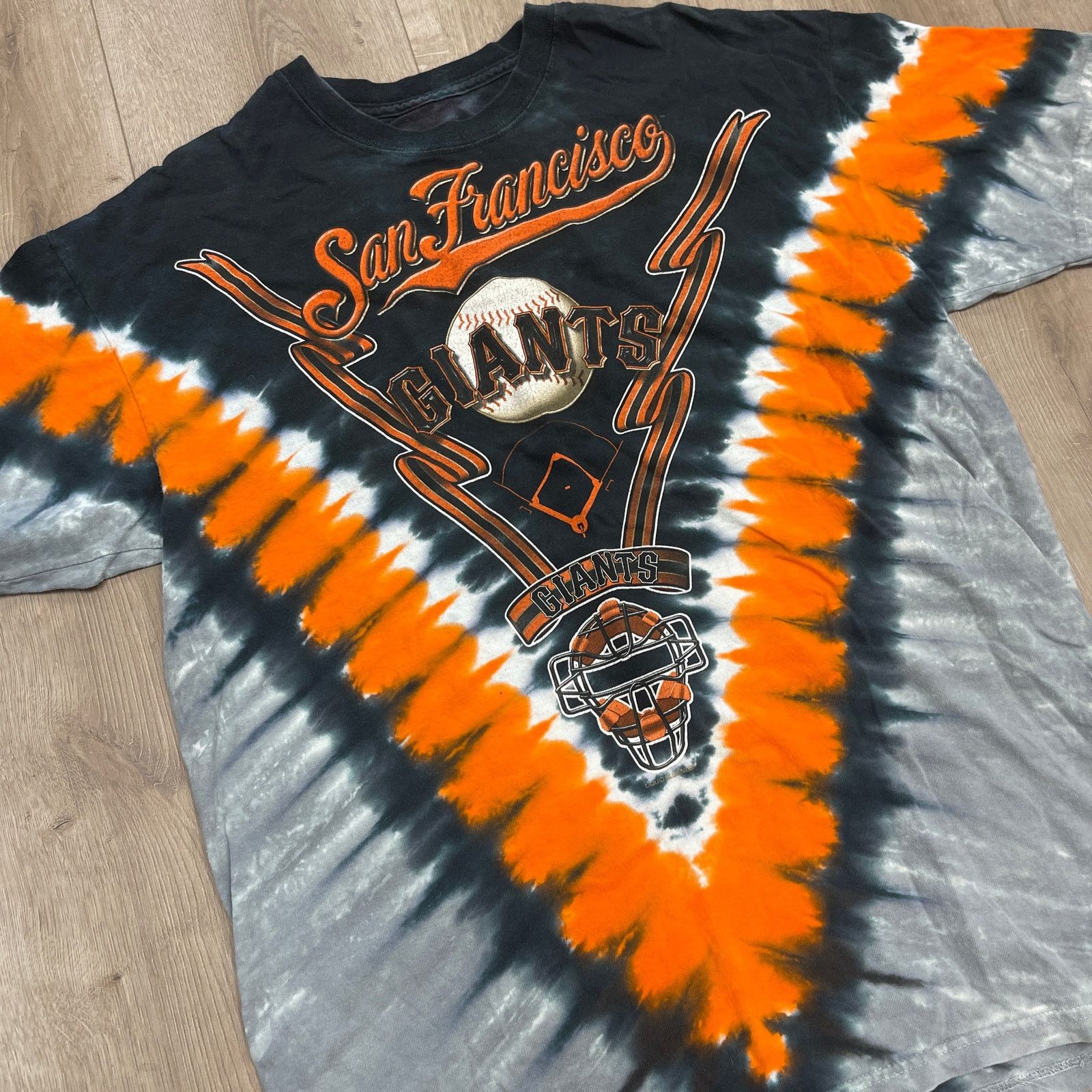 MLB San Francisco Giants V Tie-Dye Tee T Shirt size Large L B8 Size US L / EU 52-54 / 3 - 2 Thumbnail