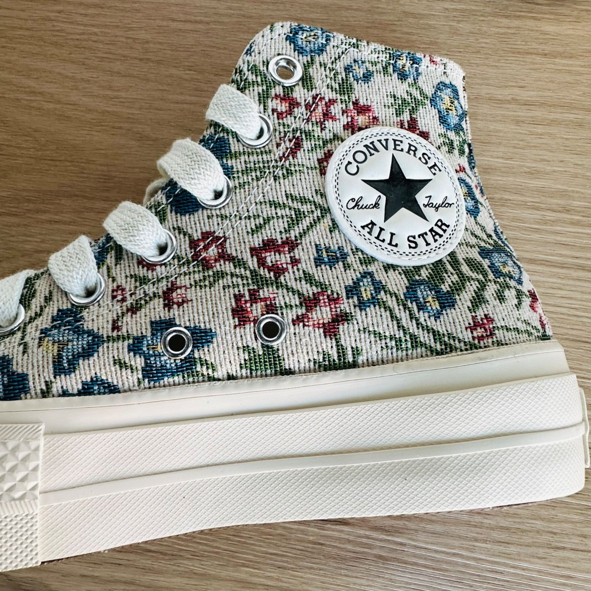 Converse ⭐Converse Chuck Taylor Lift Hi 9.5 Women Shoes Sneakers Flor Size US 9.5 / IT 39.5 - 11 Thumbnail