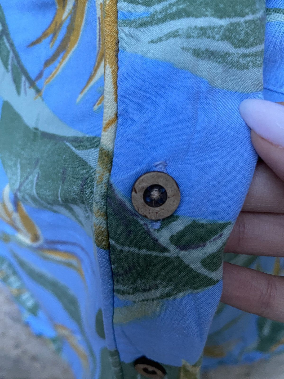 Vintage Blue Vintage Hawaiian Short Sleeve Shirt Floral Leaves Size US L / EU 52-54 / 3 - 5 Thumbnail