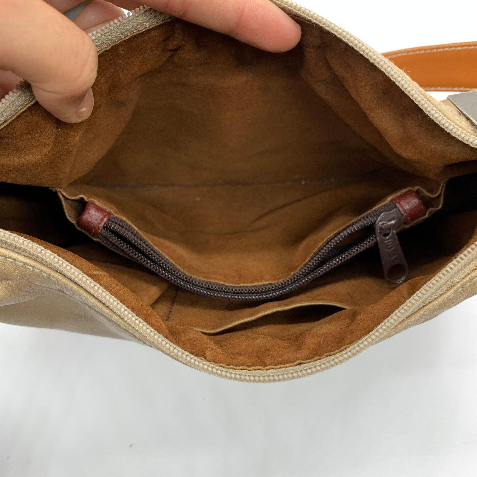 Other Tod's Womens Genuine Leather Purse Medium Handbags Size ONE SIZE - 3 Thumbnail