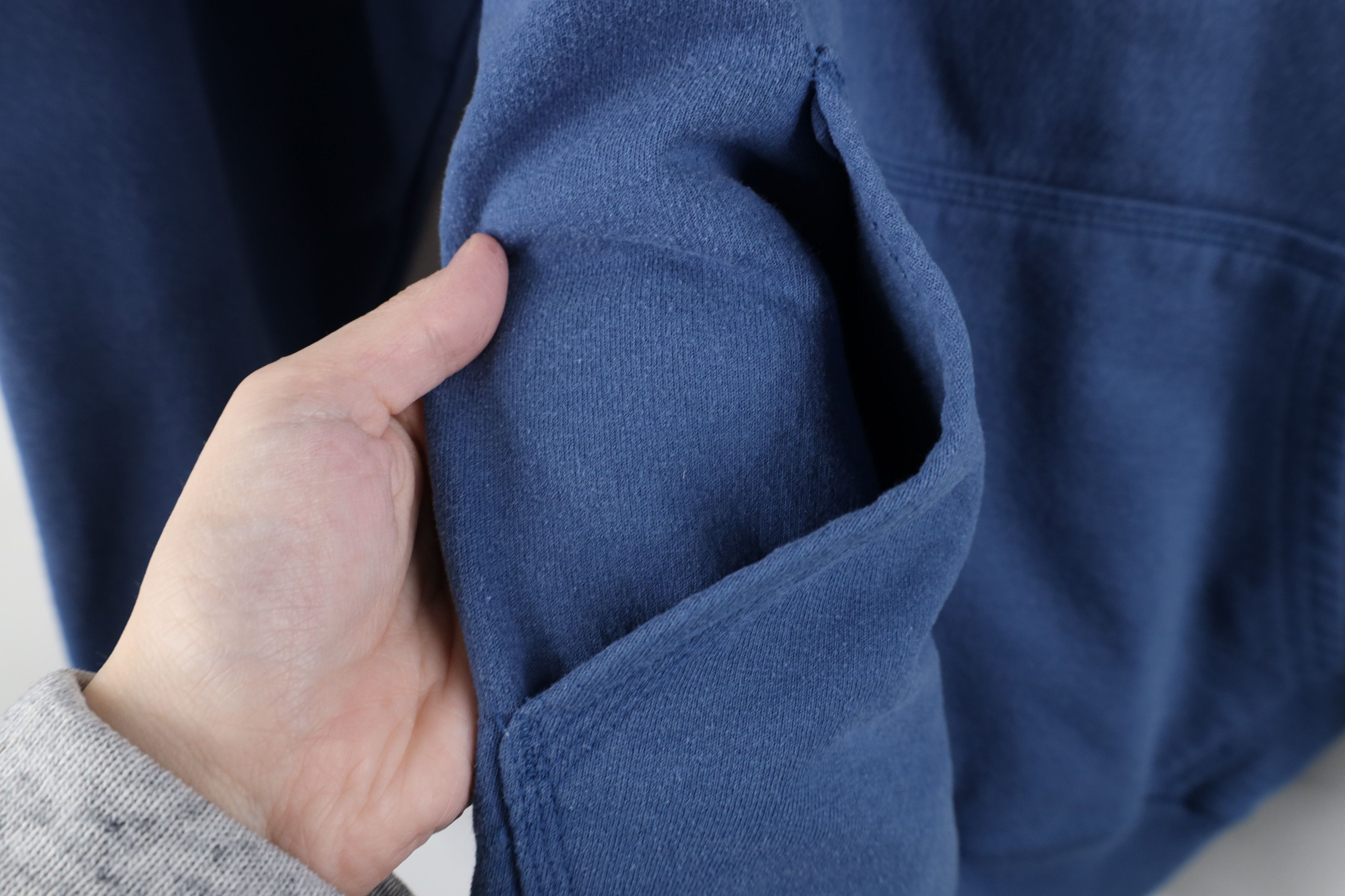 Champion Vintage Champion Faded Monochrome Hoodie Sweatshirt Blue Size US M / EU 48-50 / 2 - 7 Thumbnail