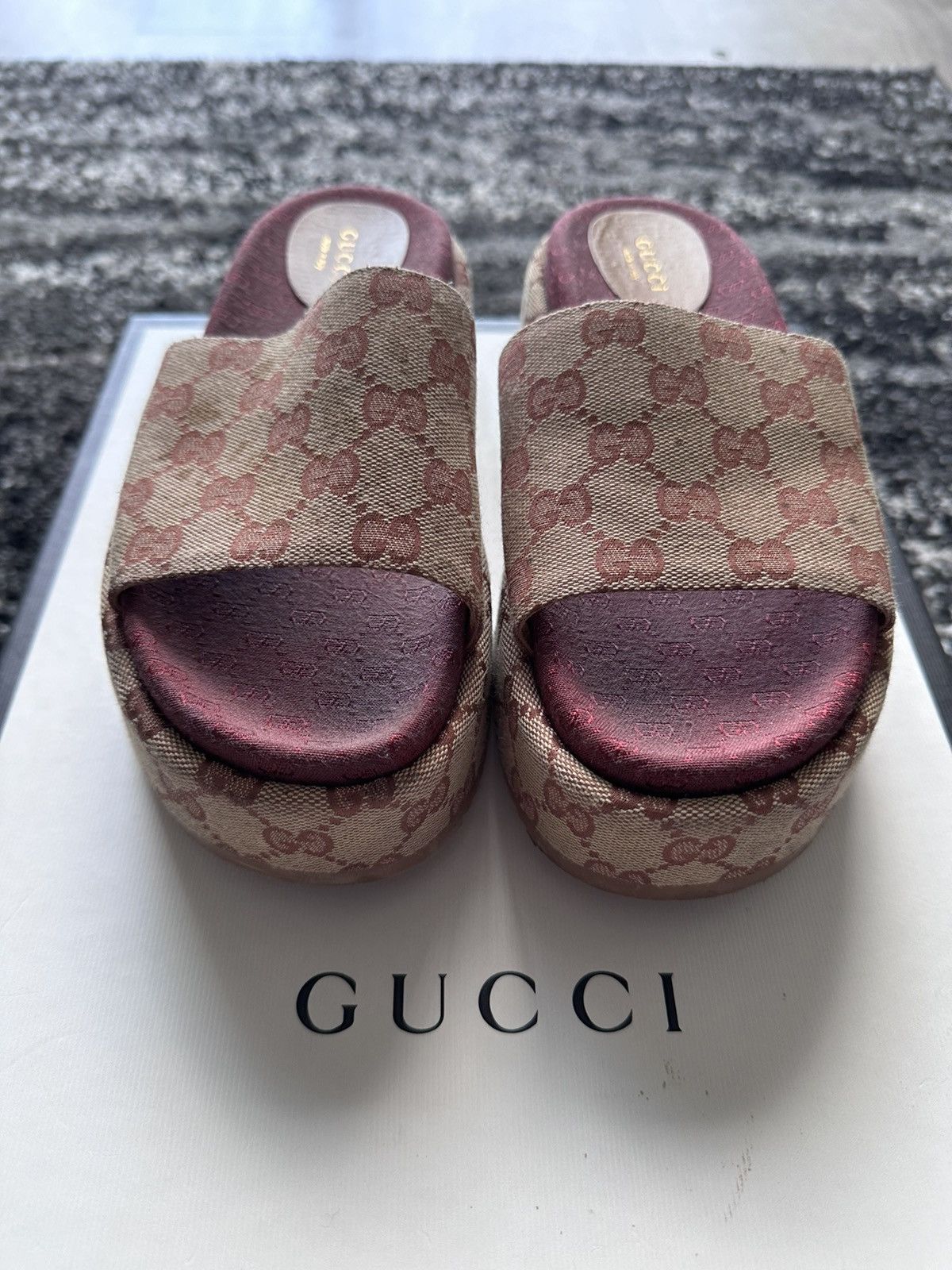 Gucci Gucci Platform Slide - Burgundy Size US 7 / IT 37 - 2 Thumbnail