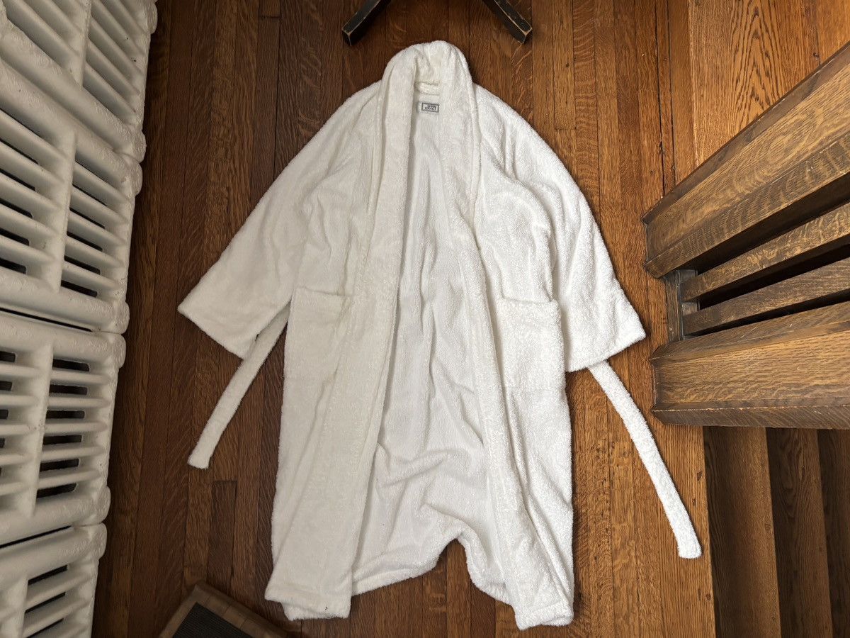 Vintage Vintage Bath Robe 1990s Gianni Versace Robe Belted Terry Size US L / EU 52-54 / 3 - 12 Thumbnail