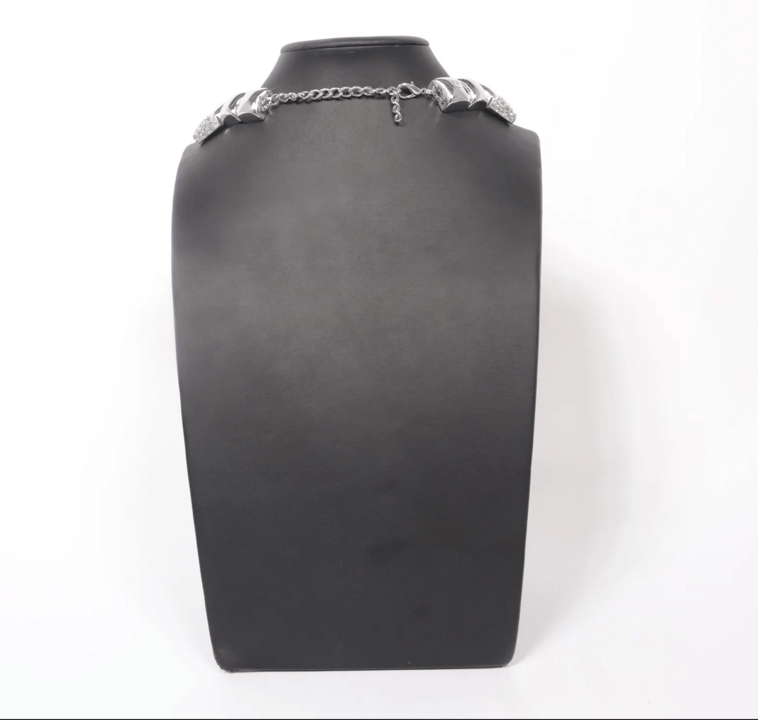 H&M Necklace Size 46 - 2 Thumbnail