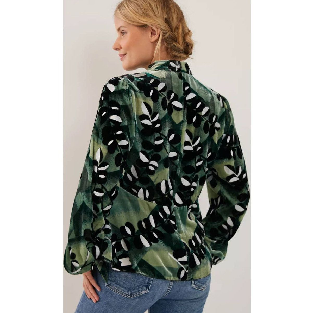 Anthropologie New Anthropologie Anna Sui Isa Velvet Blouse $473 Sz 2 Green Size XS / US 0-2 / IT 36-38 - 4 Thumbnail