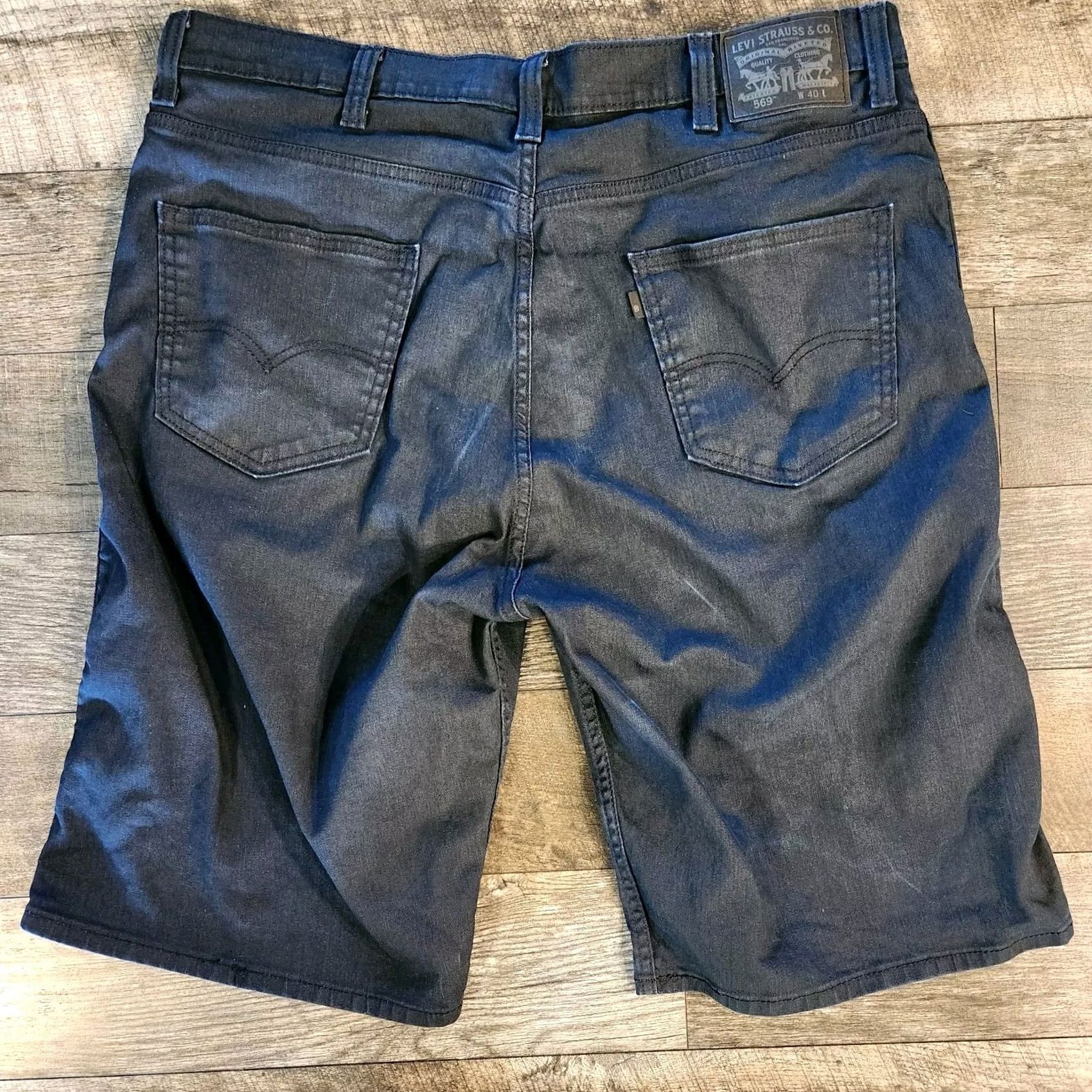 Levi's Levi's Bermuda Shorts Denim 569 Loose Fit Mens 40x12 Dark Wash Blue Black Tag Casual Travel 5-Pocket Stretch Size US 40 / EU 56 - 4 Thumbnail