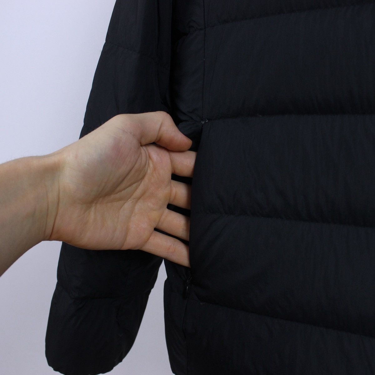 Uniqlo Uniqlo Ultra Light Down Jacket Size M / US 6-8 / IT 42-44 - 5 Thumbnail