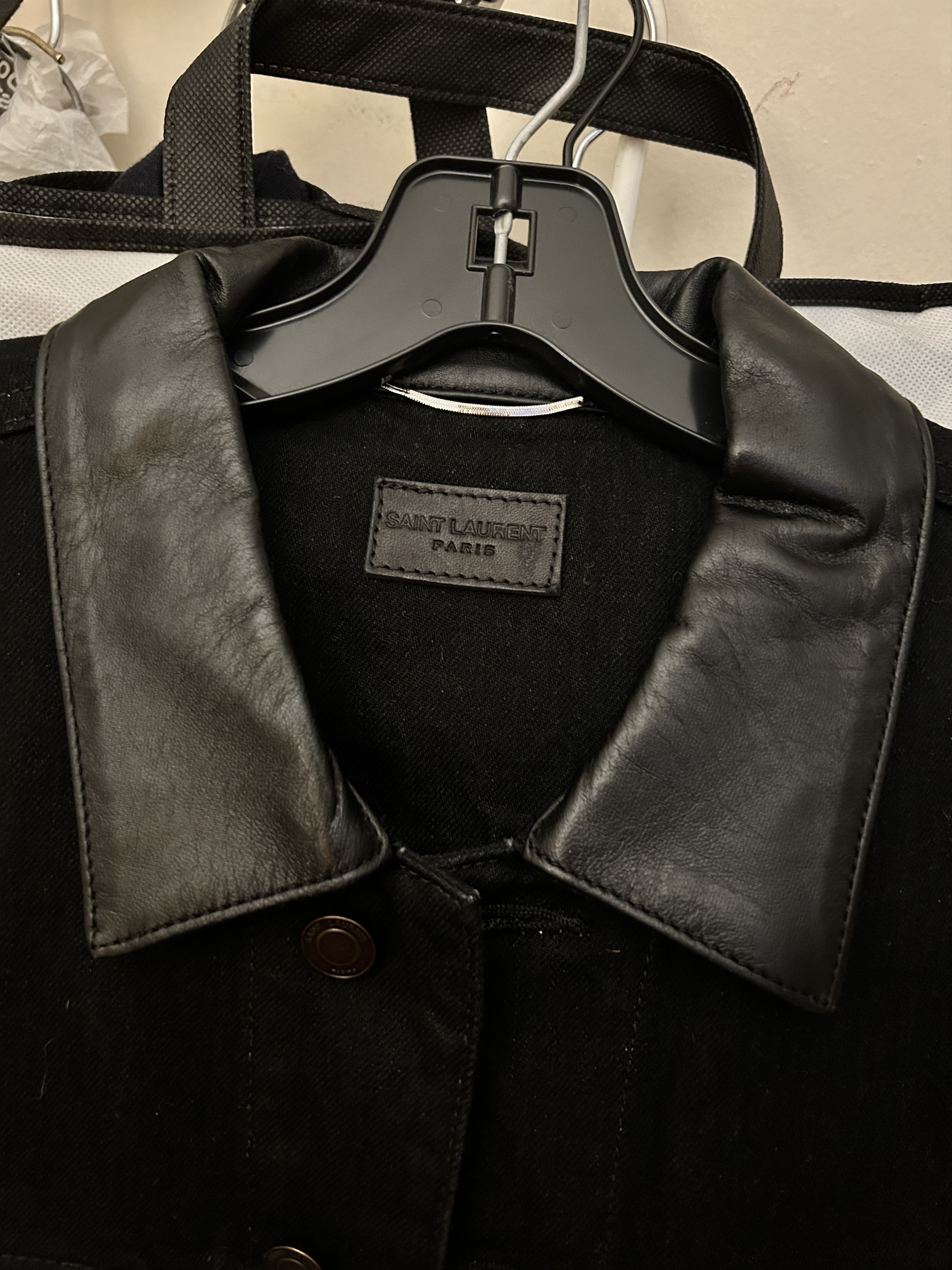 Saint Laurent Paris Saint Laurent Collar Denim Jacket - Black size Medium Size US M / EU 48-50 / 2 - 5 Thumbnail
