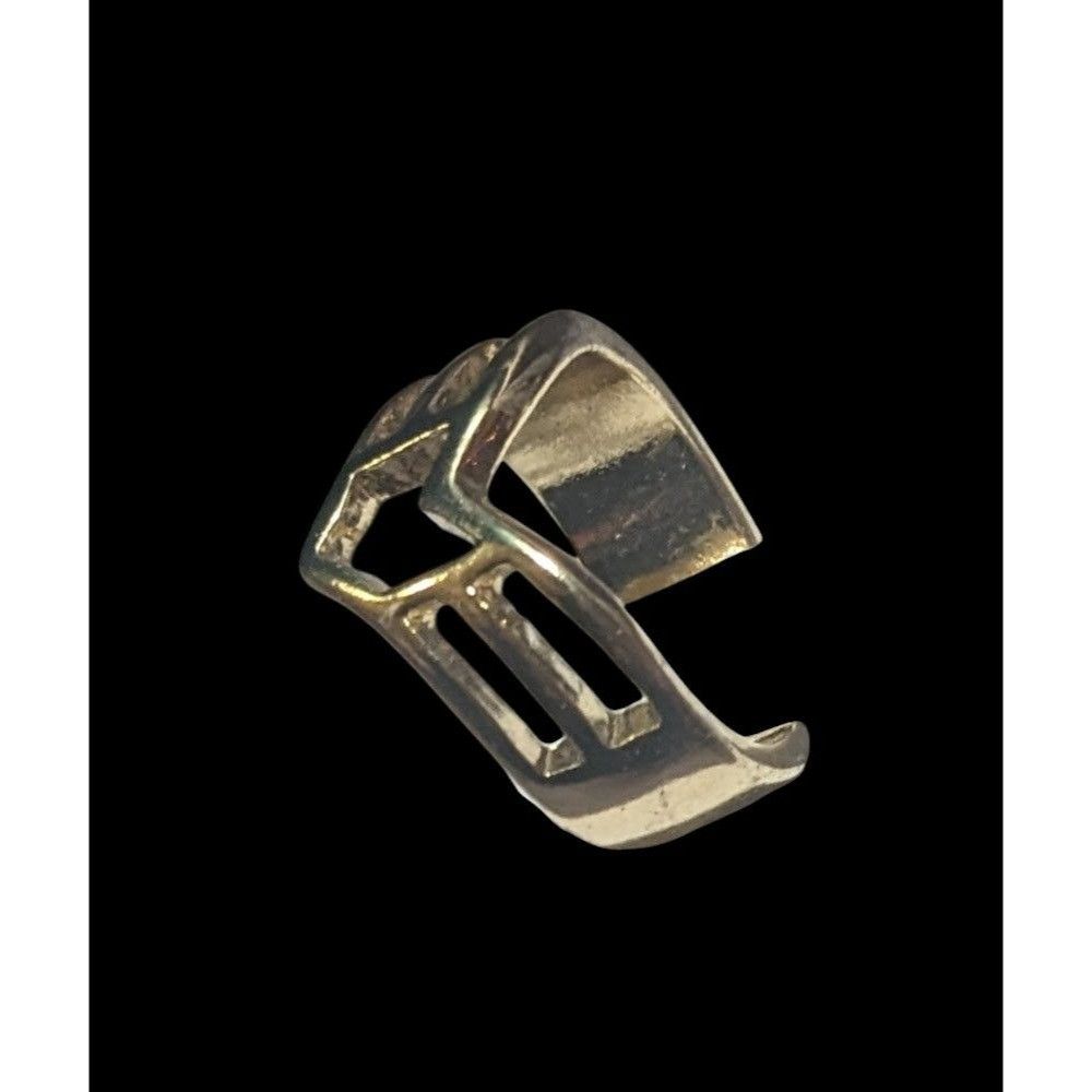Other Gold Tone Slotted Chevron Fashion Ring Size 5 3/4 Size ONE SIZE - 11 Thumbnail