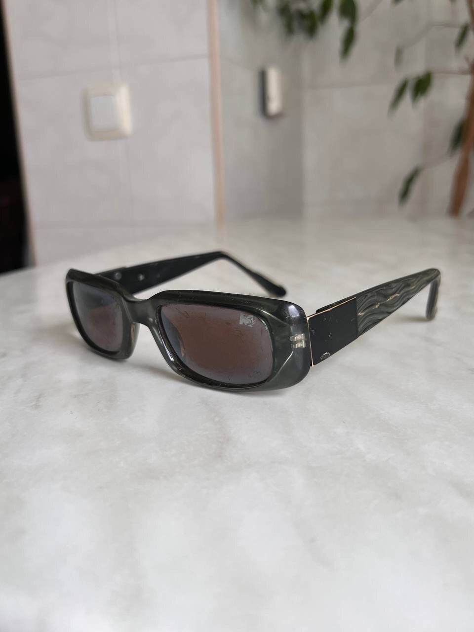 Electric Visual × Japanese Brand MTV VINTAGE SUNGLASSES 1990s Music Channel Square Frame rare Size ONE SIZE - 2 Thumbnail