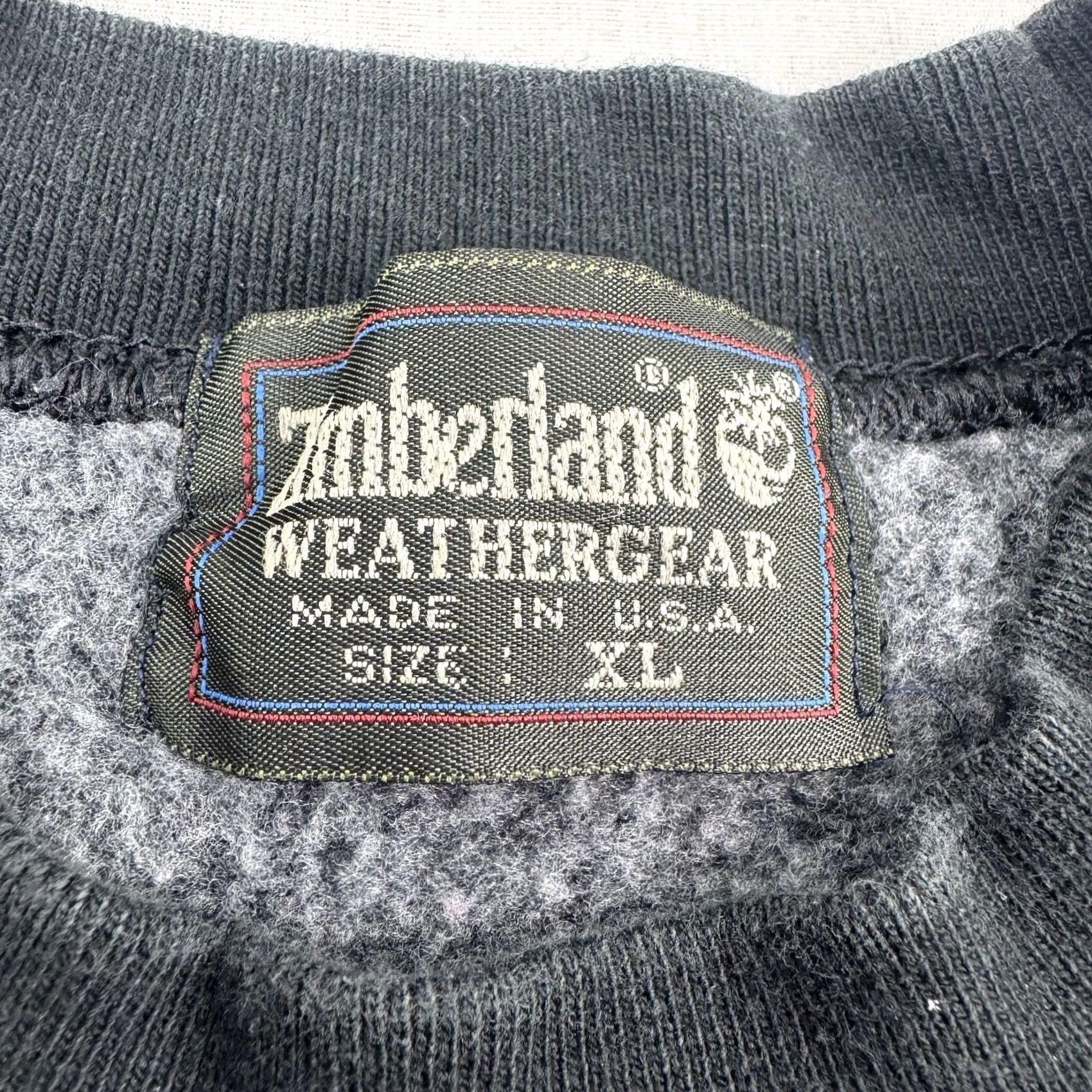 Timberland VINTAGE Timberland Sweatshirt Adult XL Weathergear Embroidery 90s USA Black Cotton Blend Pullover Crew Neck Long Sleeve Mens Size US XL / EU 56 / 4 - 4 Thumbnail