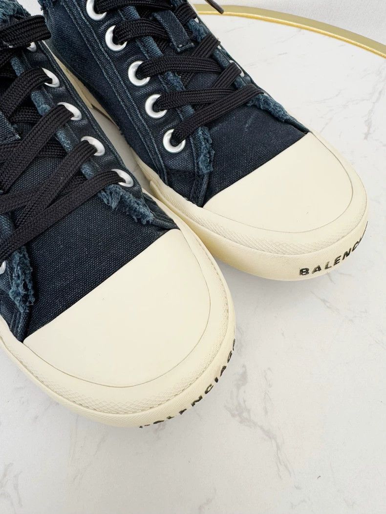 Balenciaga Balenciaga Canvas Sneakers Size 38-2505 Size US 7 / IT 37 - 2 Thumbnail