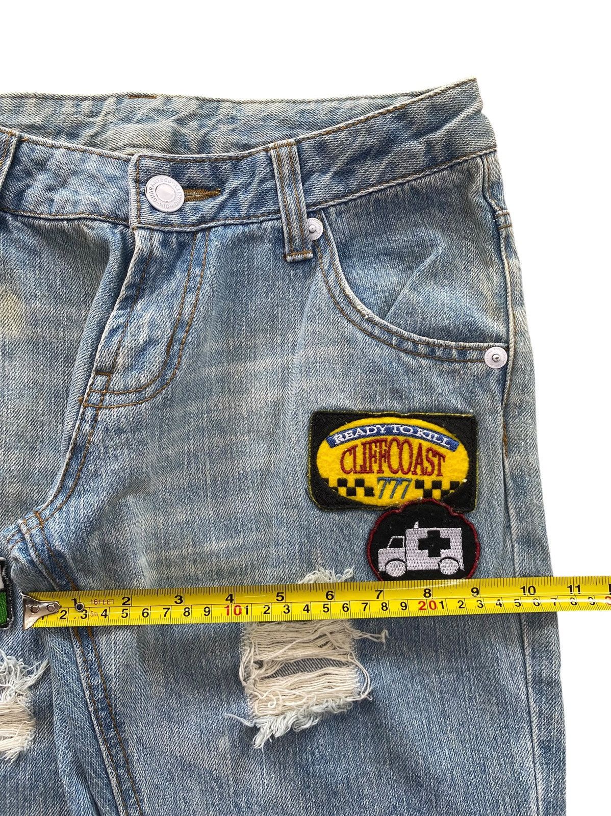 Japanese Brand Rote Rose Distressed Patch Work Style Straight Leg Jeans Size US 30 / EU 46 - 7 Thumbnail