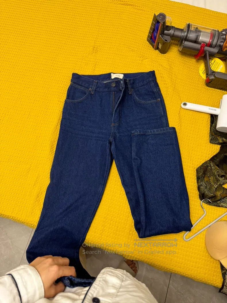 The Row The row size 0 Primary color jeans Size 22" - 1 Thumbnail