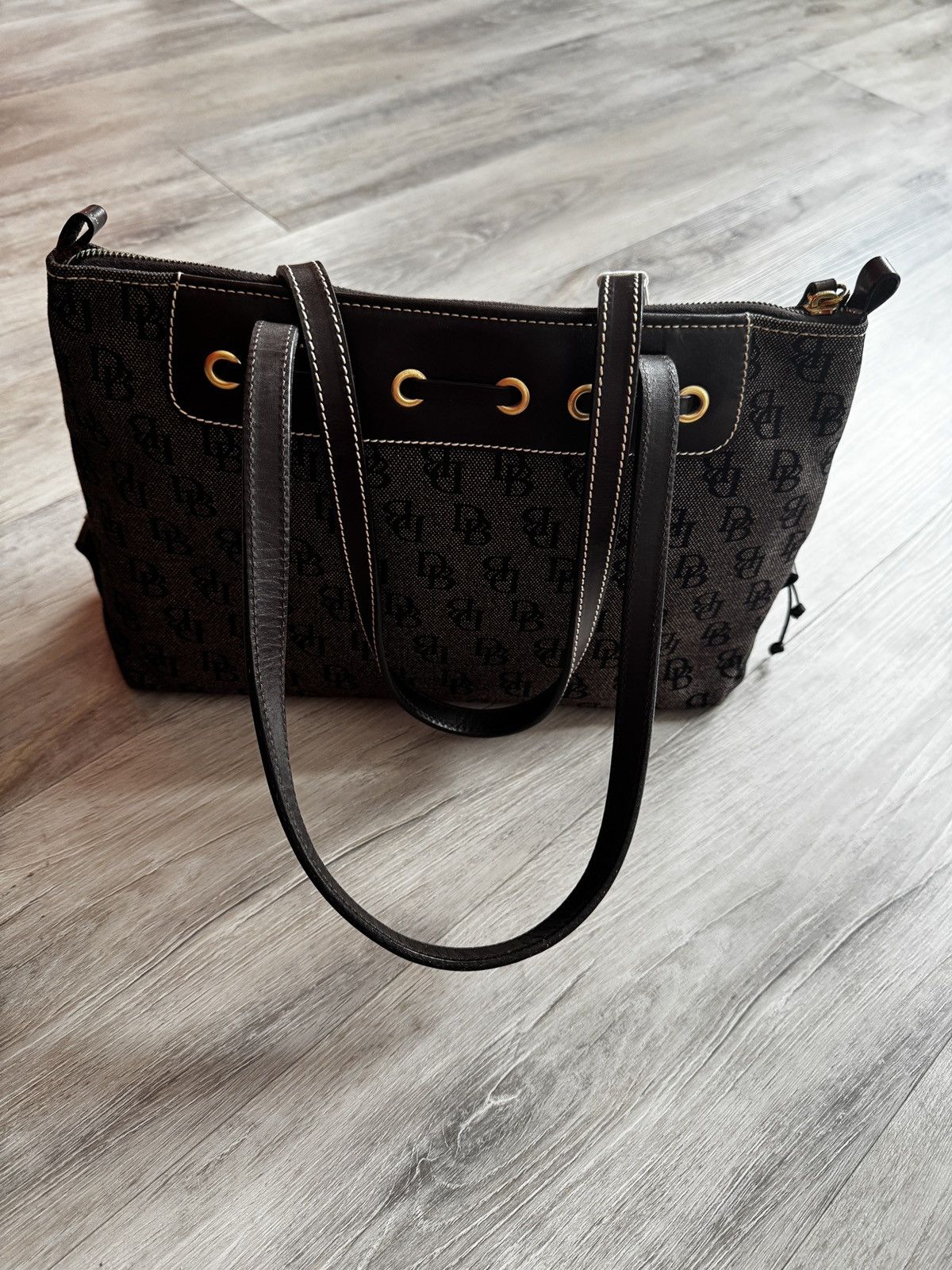 Dooney & Bourke Dooney & Burke Purse Size ONE SIZE - 5 Thumbnail