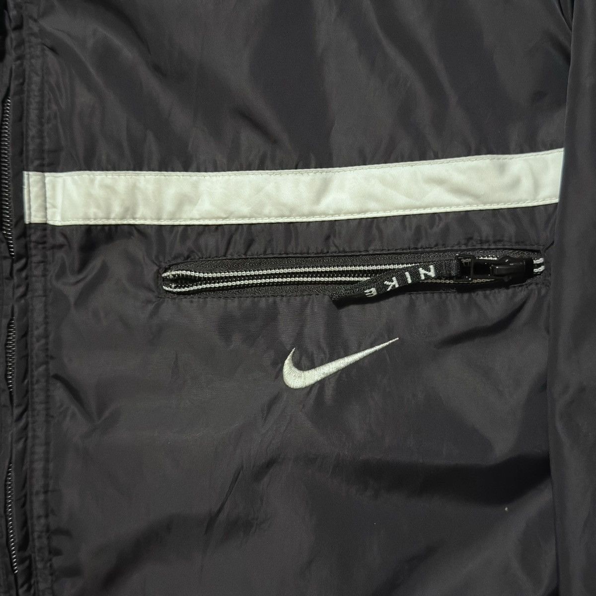 Nike × Nike ACG × Vintage Vintage Nike Windbreaker Track Jacket XL Parka Rain Swoosh Size US XL / EU 56 / 4 - 3 Thumbnail
