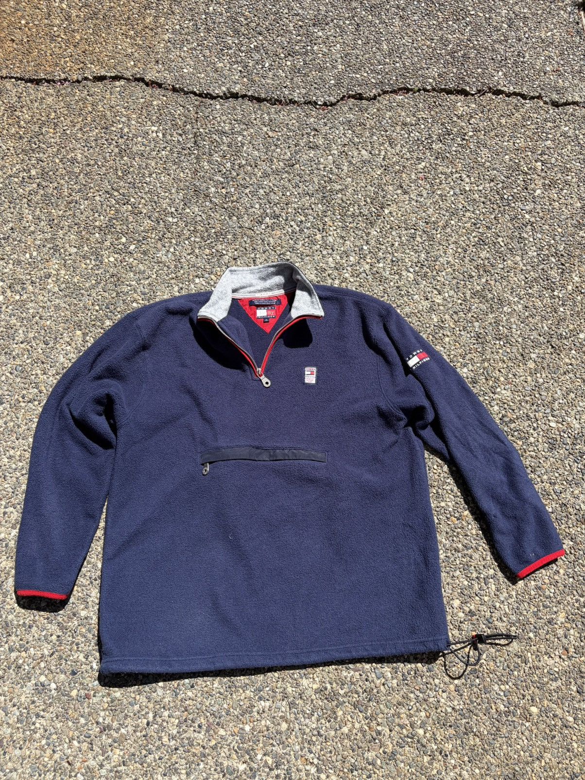 Tommy Hilfiger Vintage Tommy Hilfiger Athletics Size US L / EU 52-54 / 3 - 1 Thumbnail