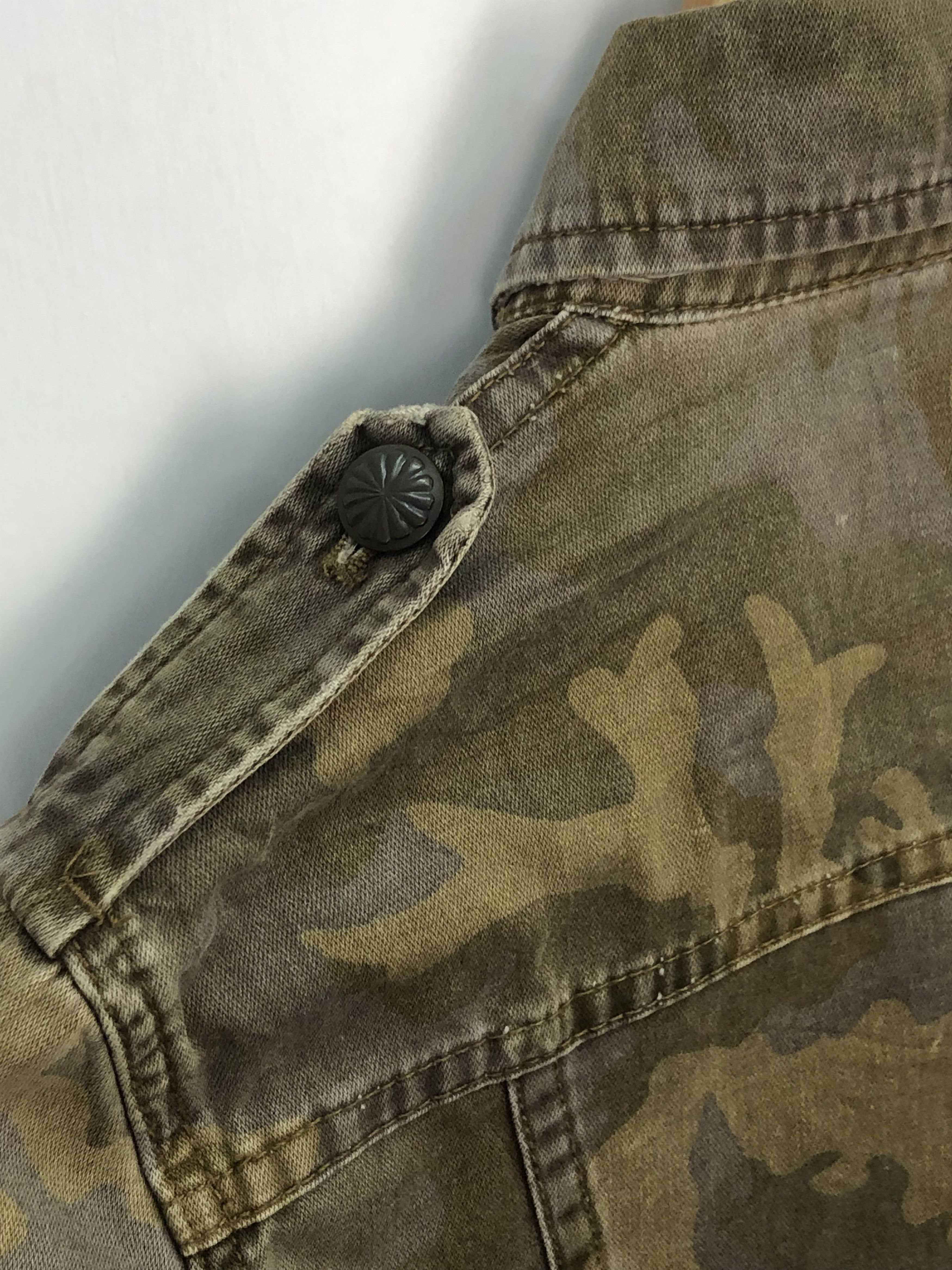 Japanese Brand Japanese Brand Camo Multipocket Jacket J0239 Size US M / EU 48-50 / 2 - 11 Thumbnail