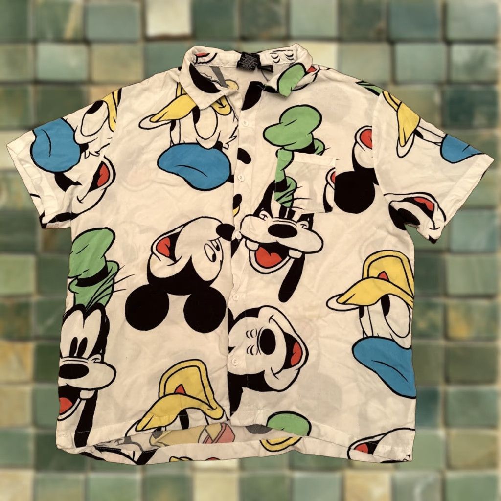 Disney VINTAGE Disney Parks Authentic Mickey Mouse Hawaiian Resort All Over Print Button-Up Shirt XXL White Mickey Mouse Shirt Men 2XL Short Sleeve Button-Up Size US XXL / EU 58 / 5 - 1 Thumbnail